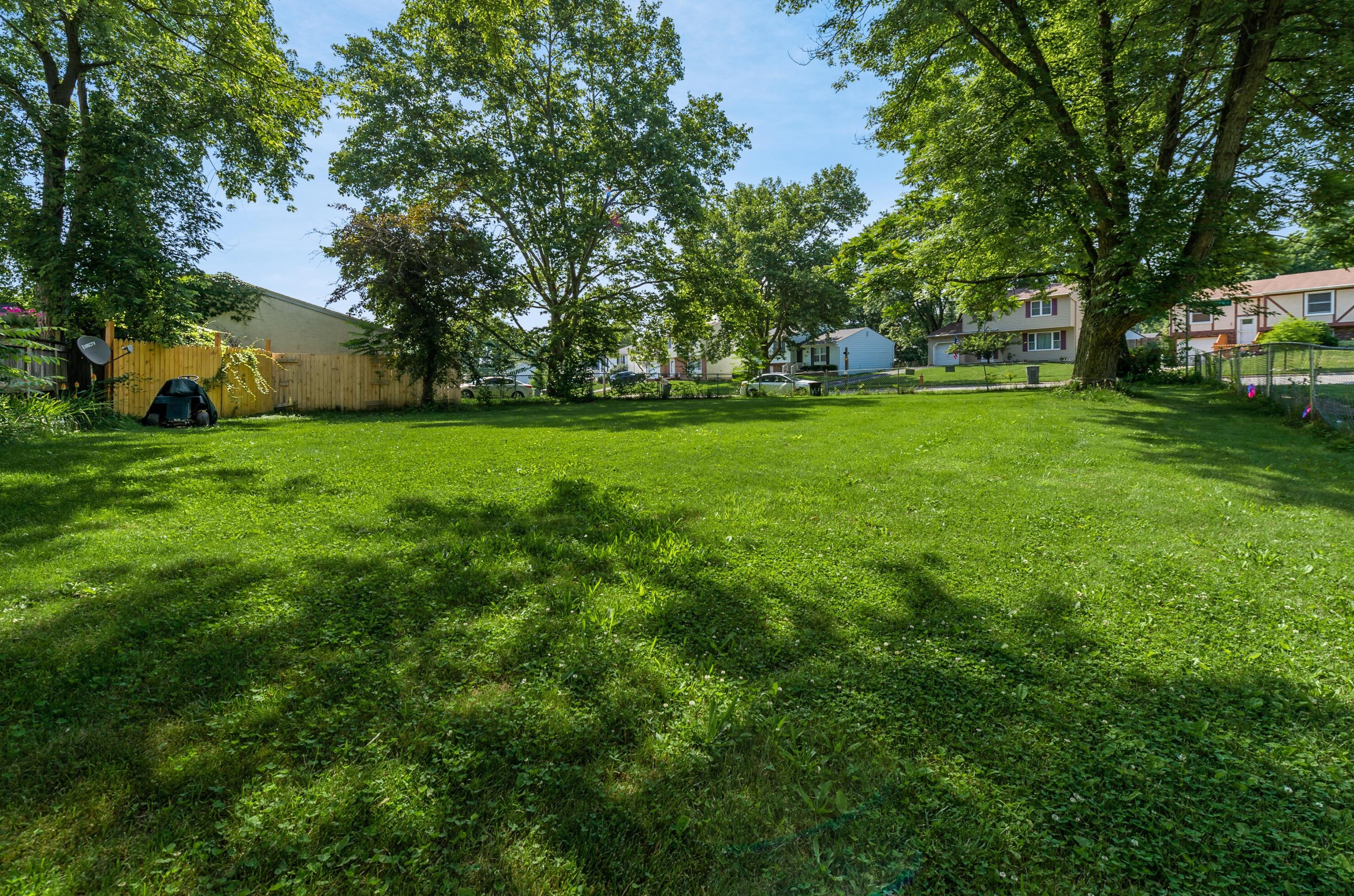 3472 Green Meadows St, Columbus, OH 43207