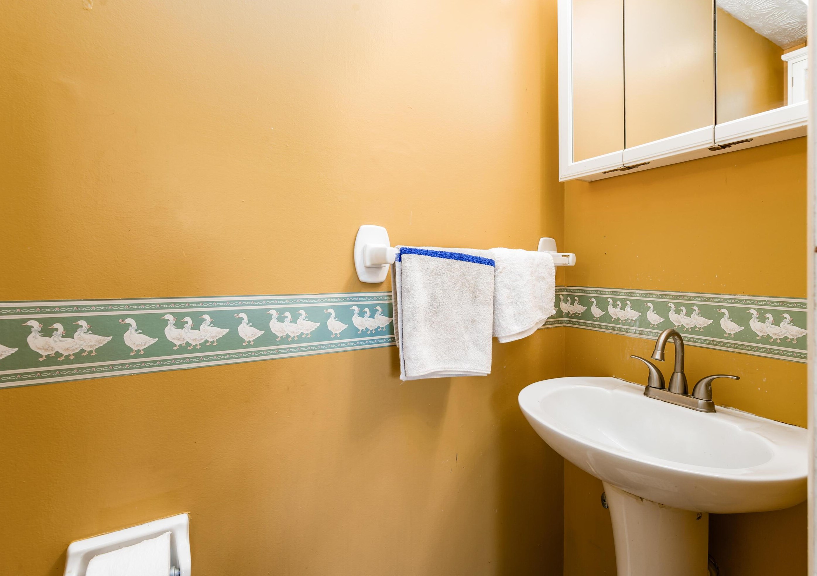 3472 Green Meadows St, Columbus OH  43207-3541 exterior