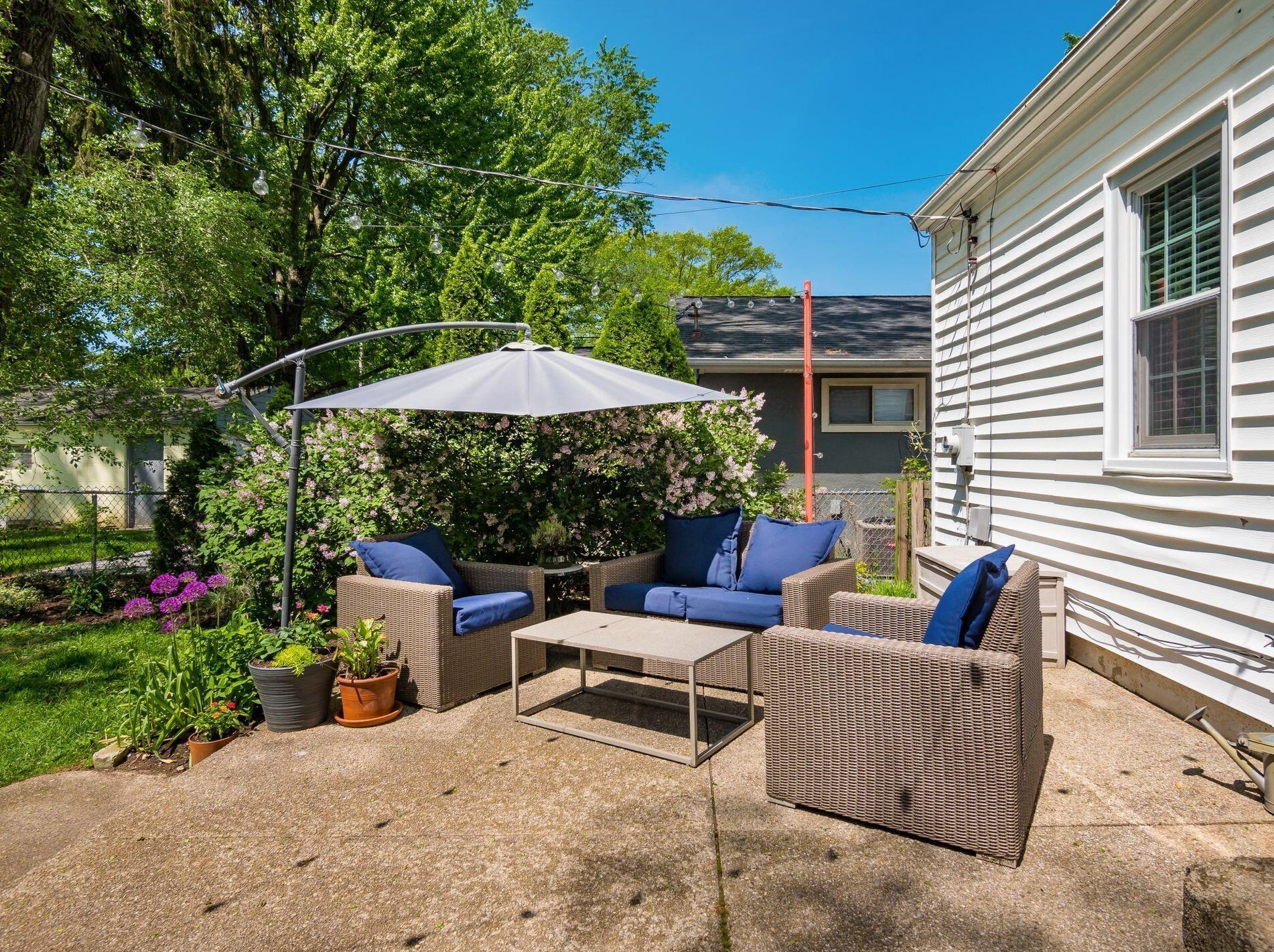 383 Wetmore Rd, Columbus OH 43214-2115 exterior