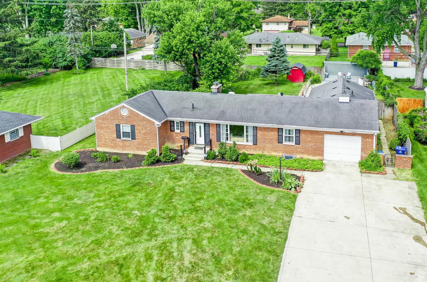 1345 James Rd, Columbus, OH 43227-1895