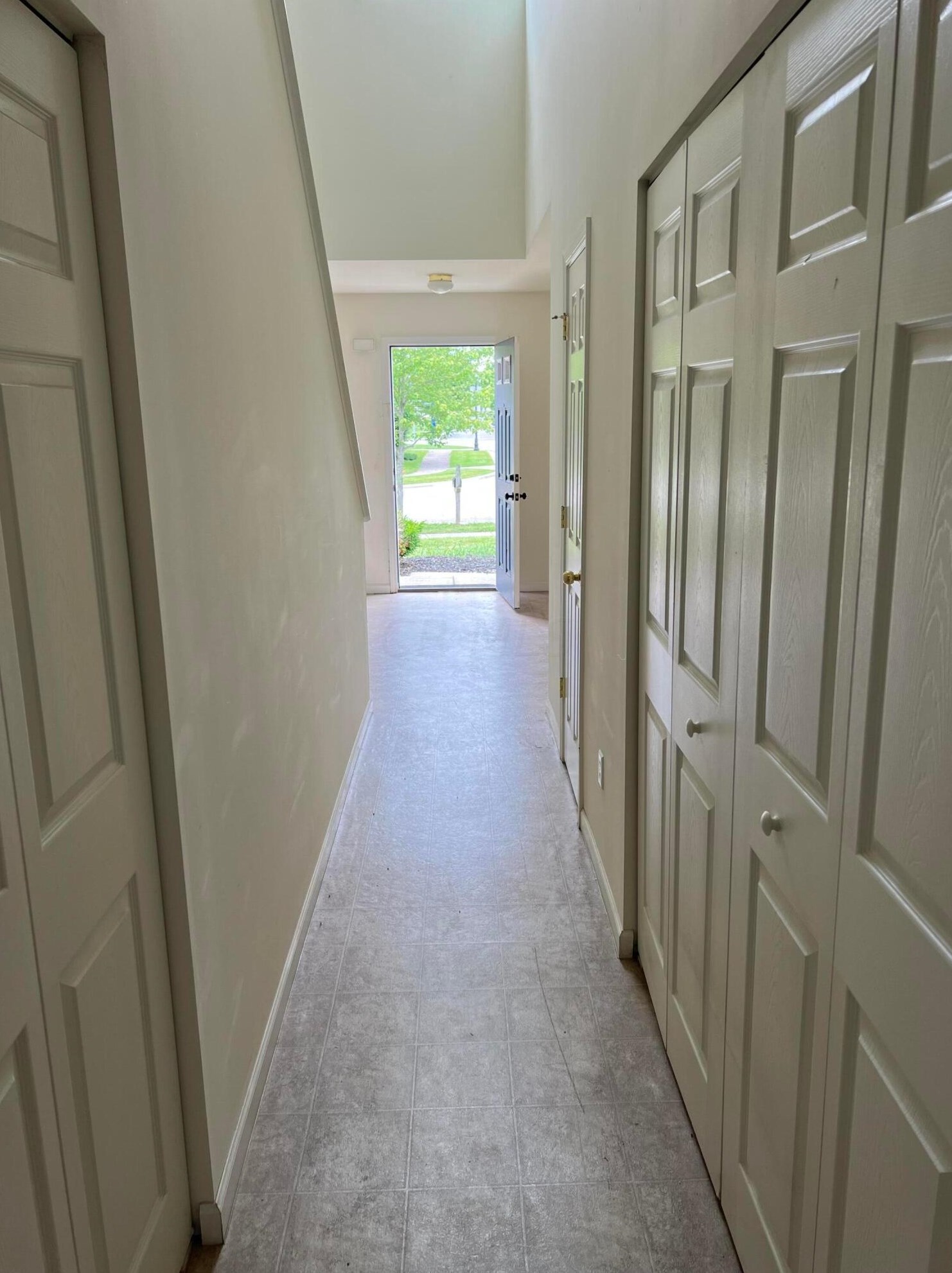 5453 Village Grove Ln, Cnl Wnchstr, OH 43110-7966