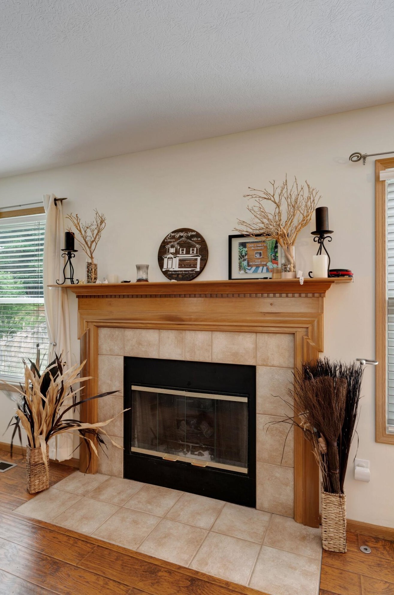 7832 Ashstone Ct, Cnl Wnchstr OH  43110-8021 exterior