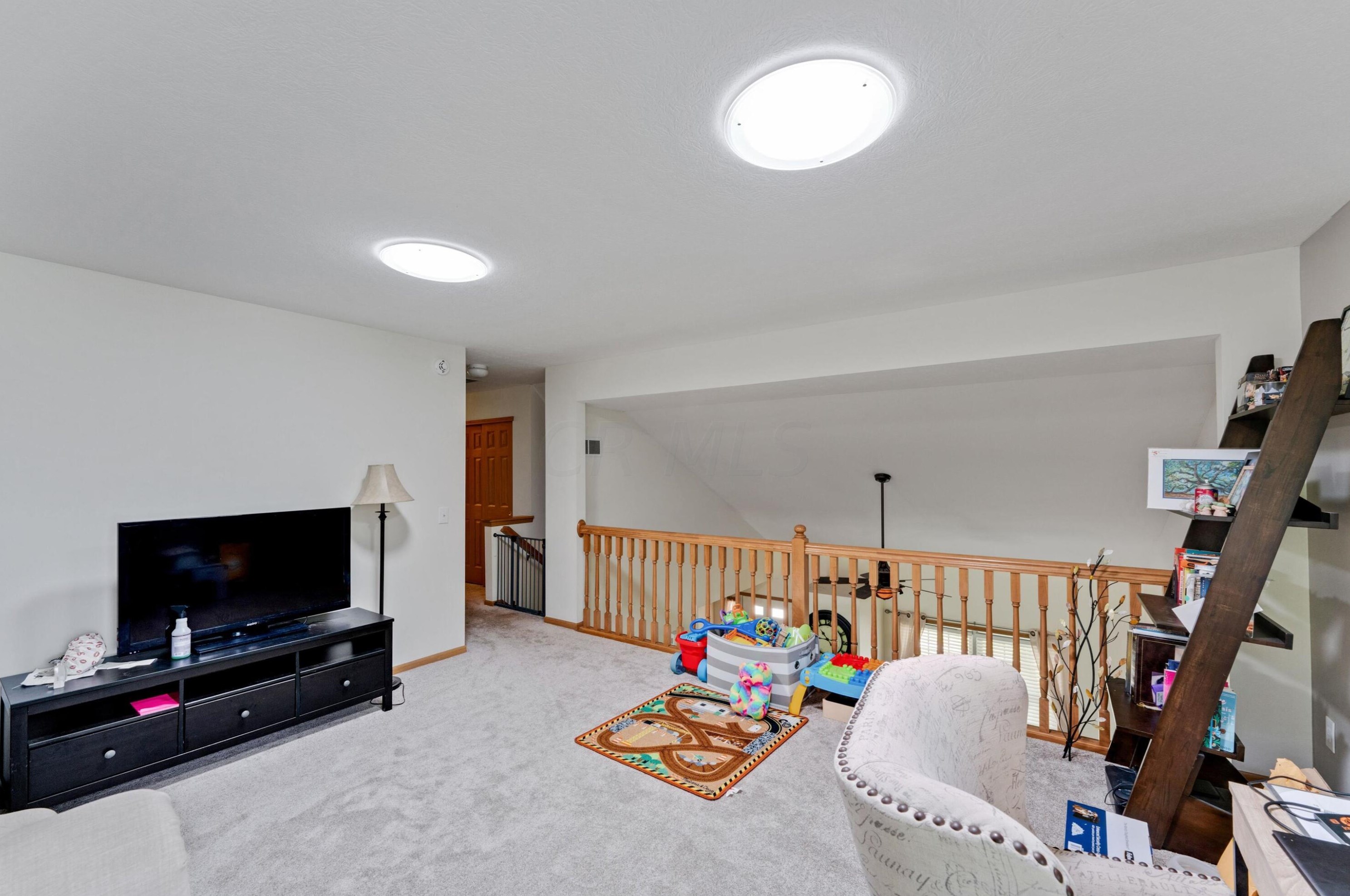 7832 Ashstone Ct, Cnl Wnchstr OH  43110-8021 exterior