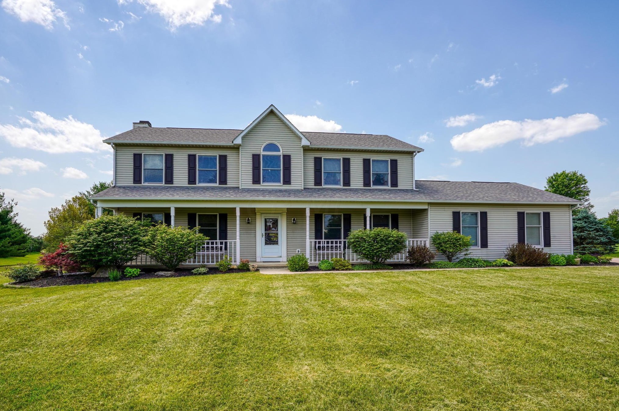1121 Slate Ridge Dr, Cnl Wnchstr, OH 43110-9341