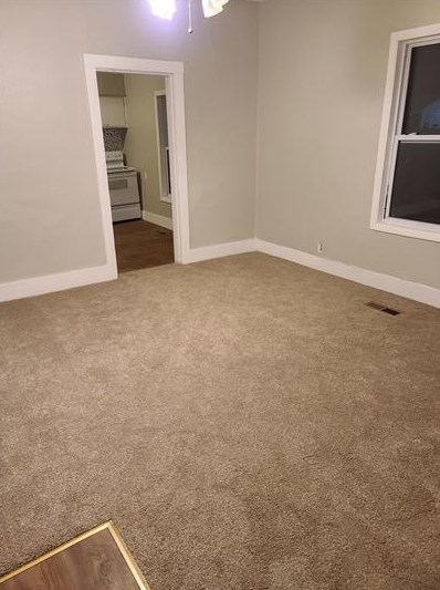 79 S Cherry St, London, OH 43140