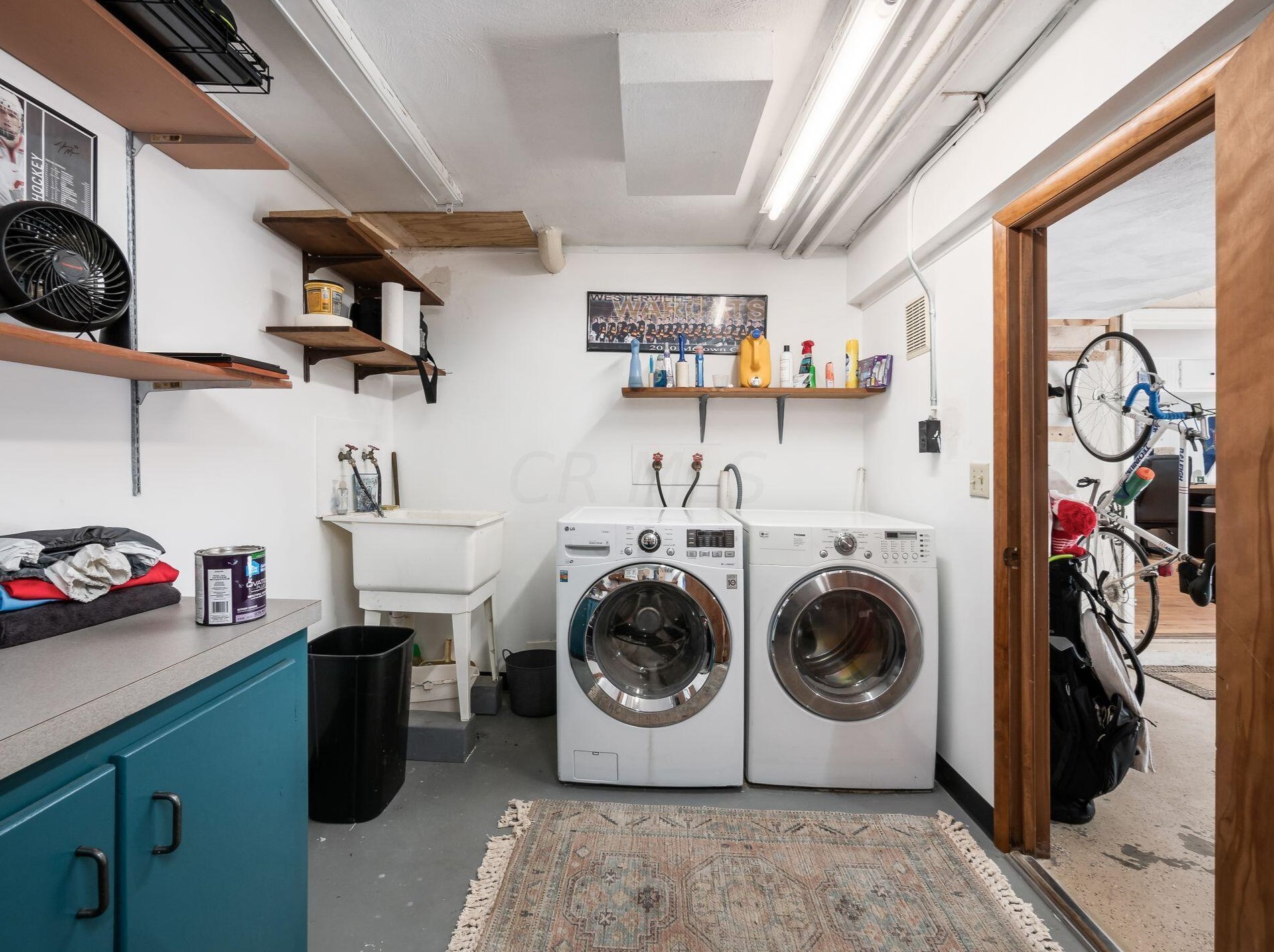 2623 Charing Rd, Columbus OH  43221-3627 exterior