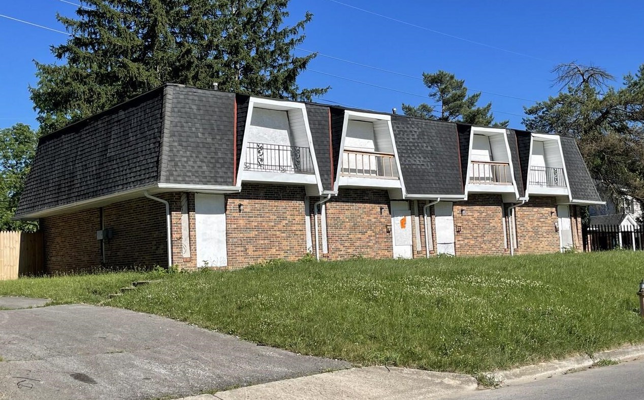 554 Barnett Rd, Columbus, OH 43213-4252