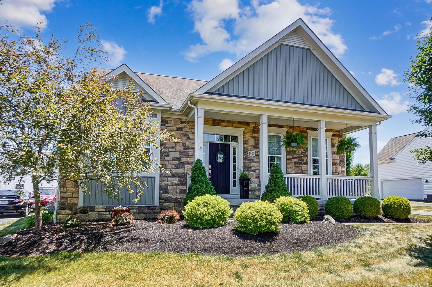 1463 Pinnacle Club Dr, Darbydale, OH 43123