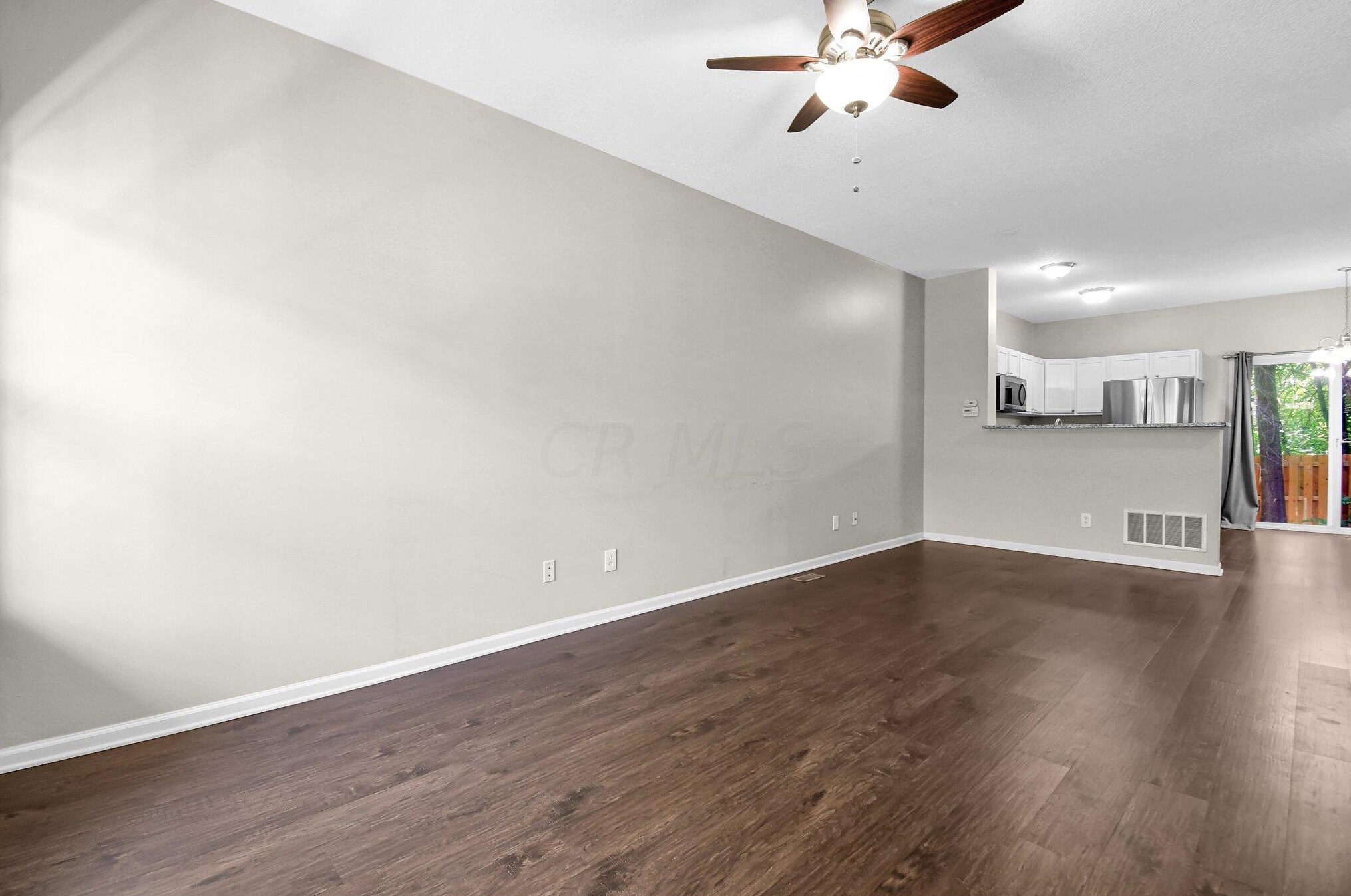 660 Grove Cir, Columbus, OH 43230-6283