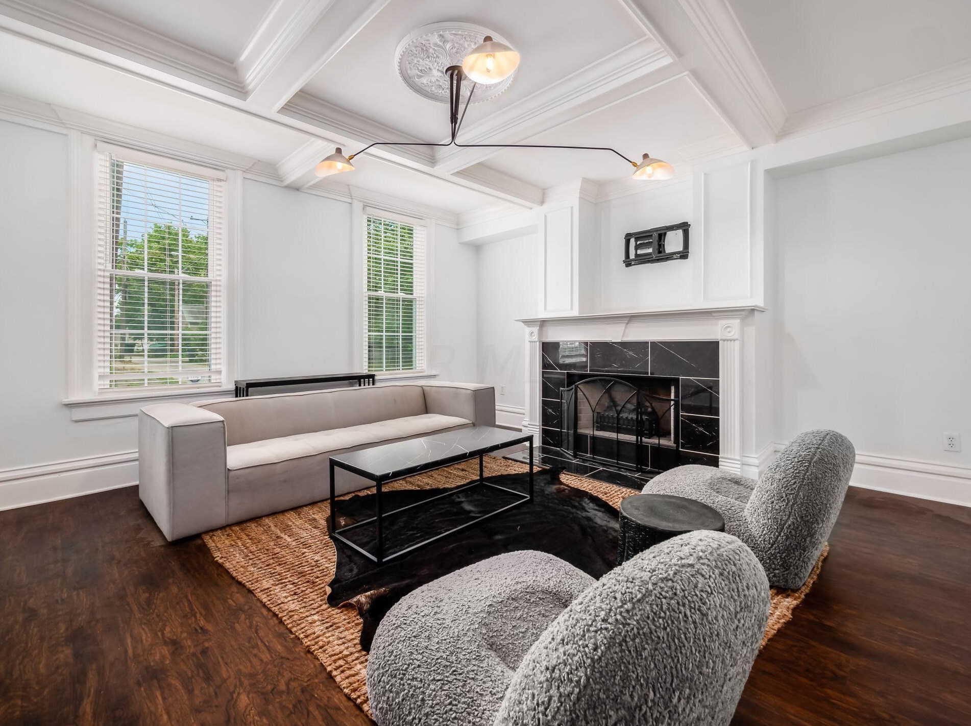 1091 Washington Ave, Columbus OH  43206-2764 exterior