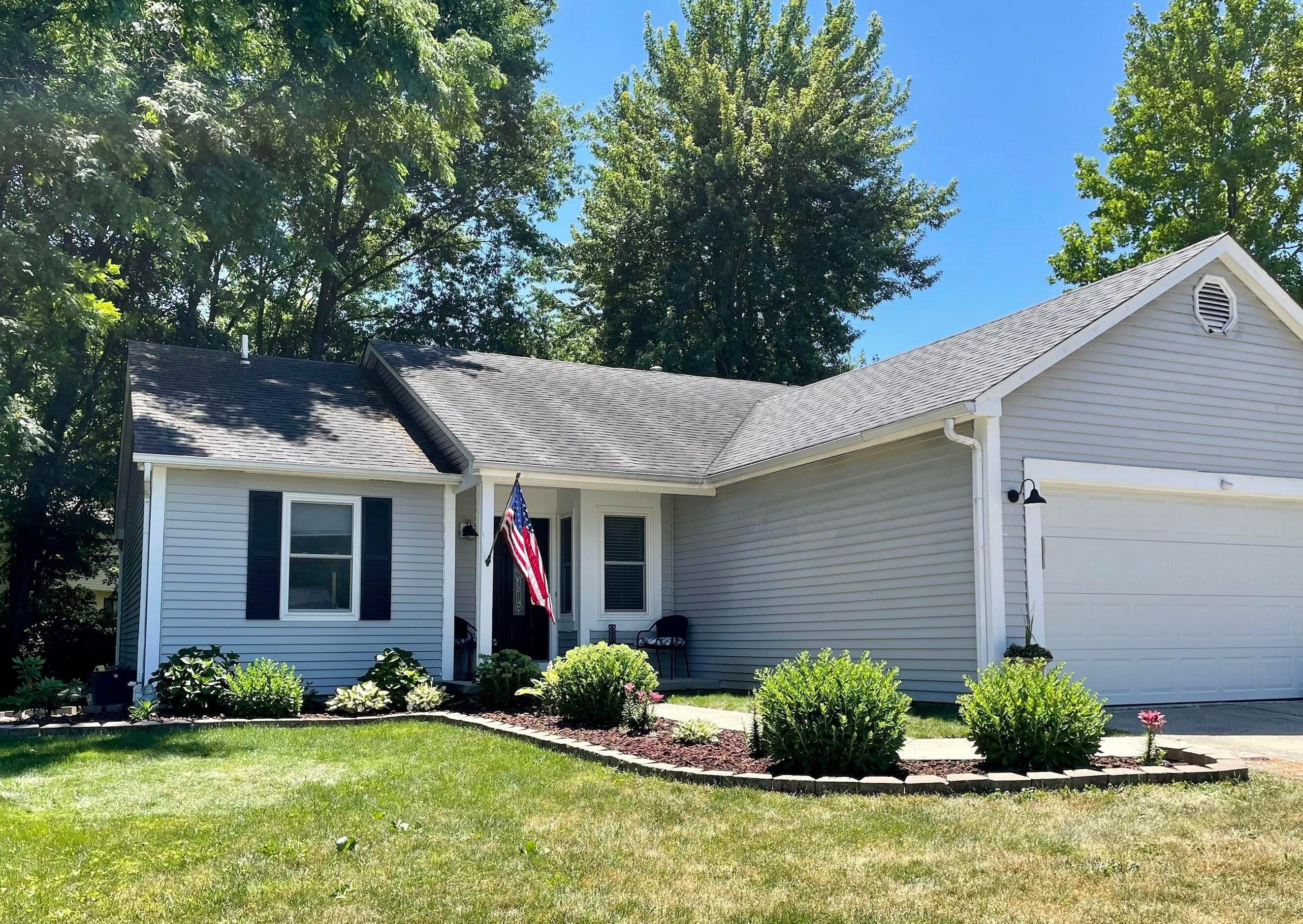 483 Bluestem Ave, Columbus OH 43230-4602 exterior