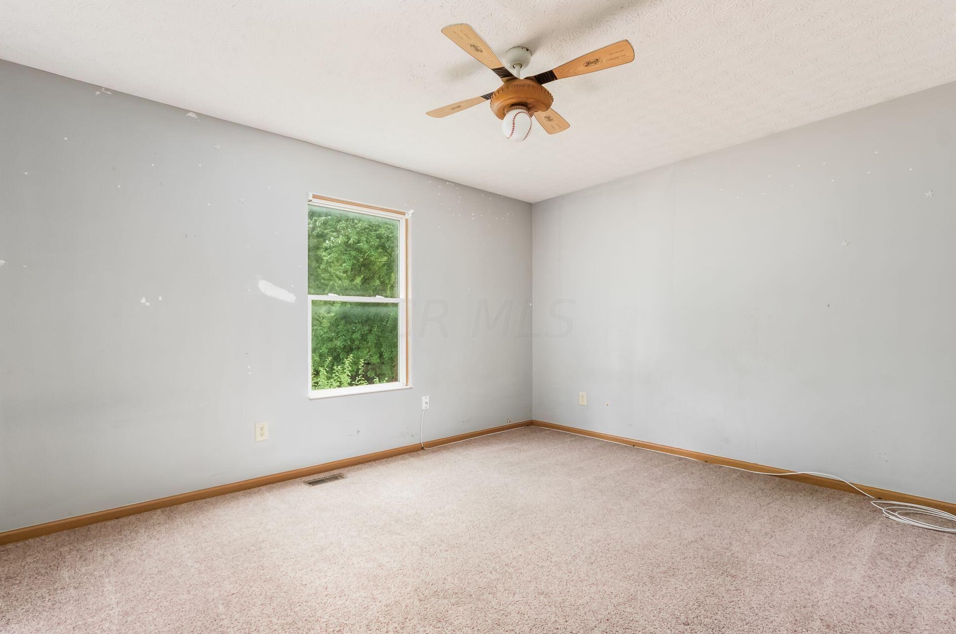 2303 Northtowne Pl, Columbus OH 43229-6690 exterior