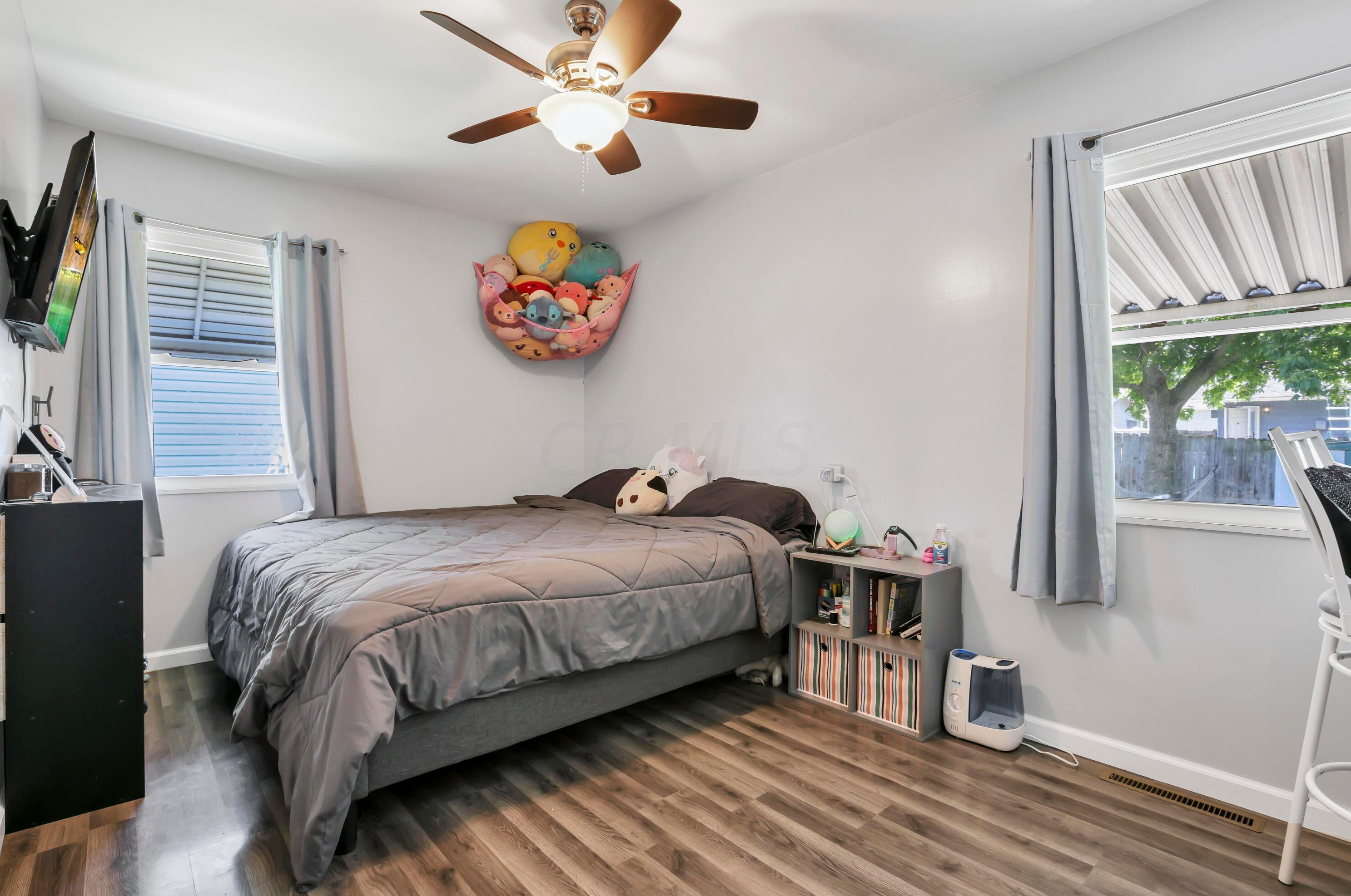 112 Fernhill Ave, Columbus OH 43228-1726 exterior