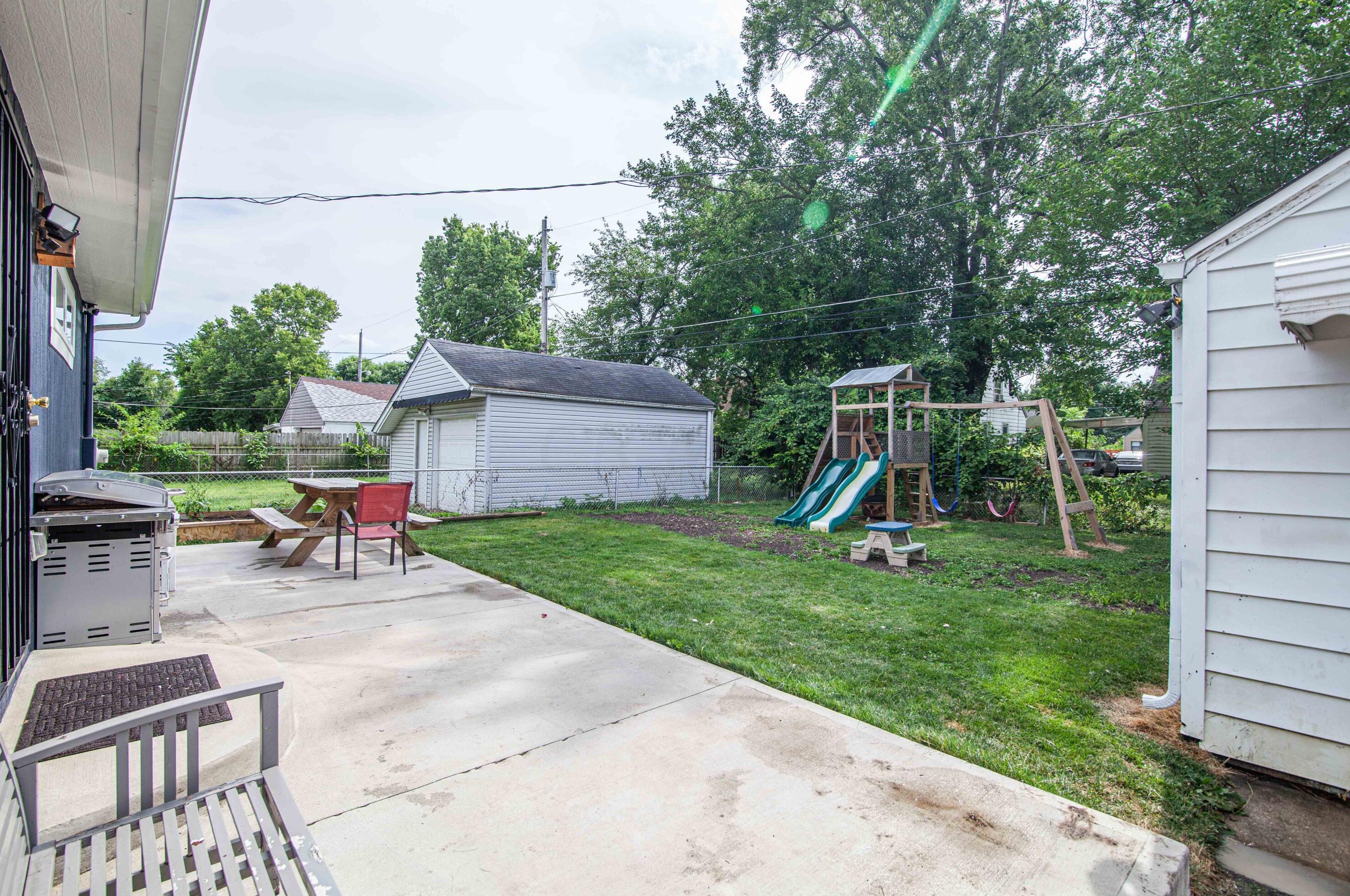 2485 Lexington Ave, Columbus OH 43211-1326 exterior