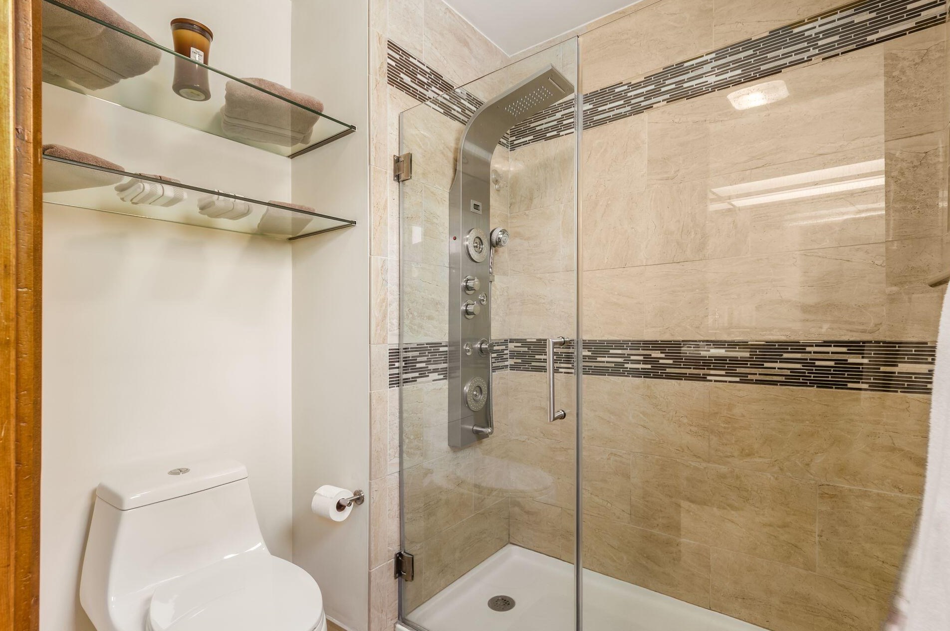 872 Pipestone Dr, Columbus OH 43235-1752 exterior