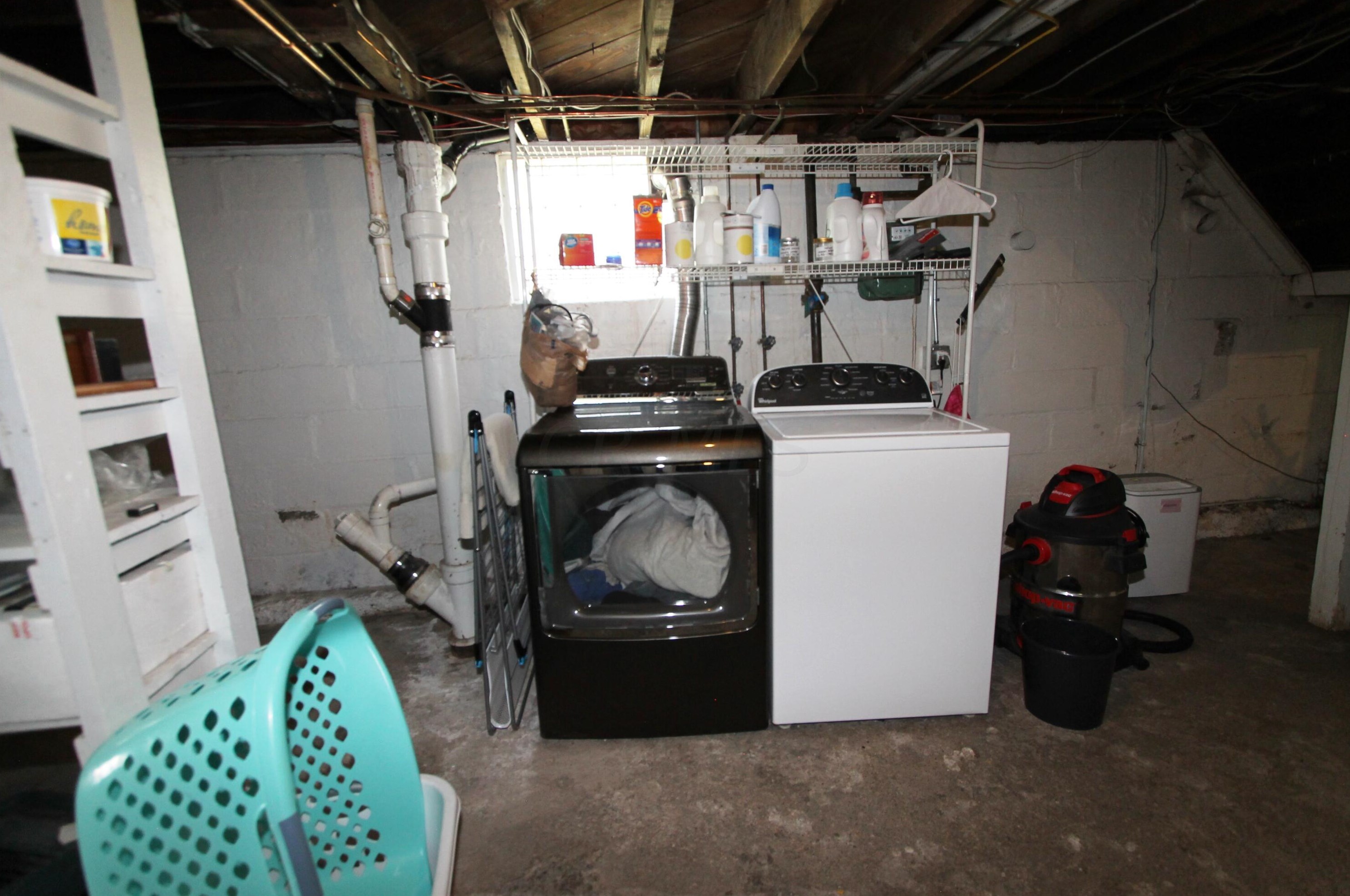 136 Longview Ave, Columbus OH 43224-3922 exterior