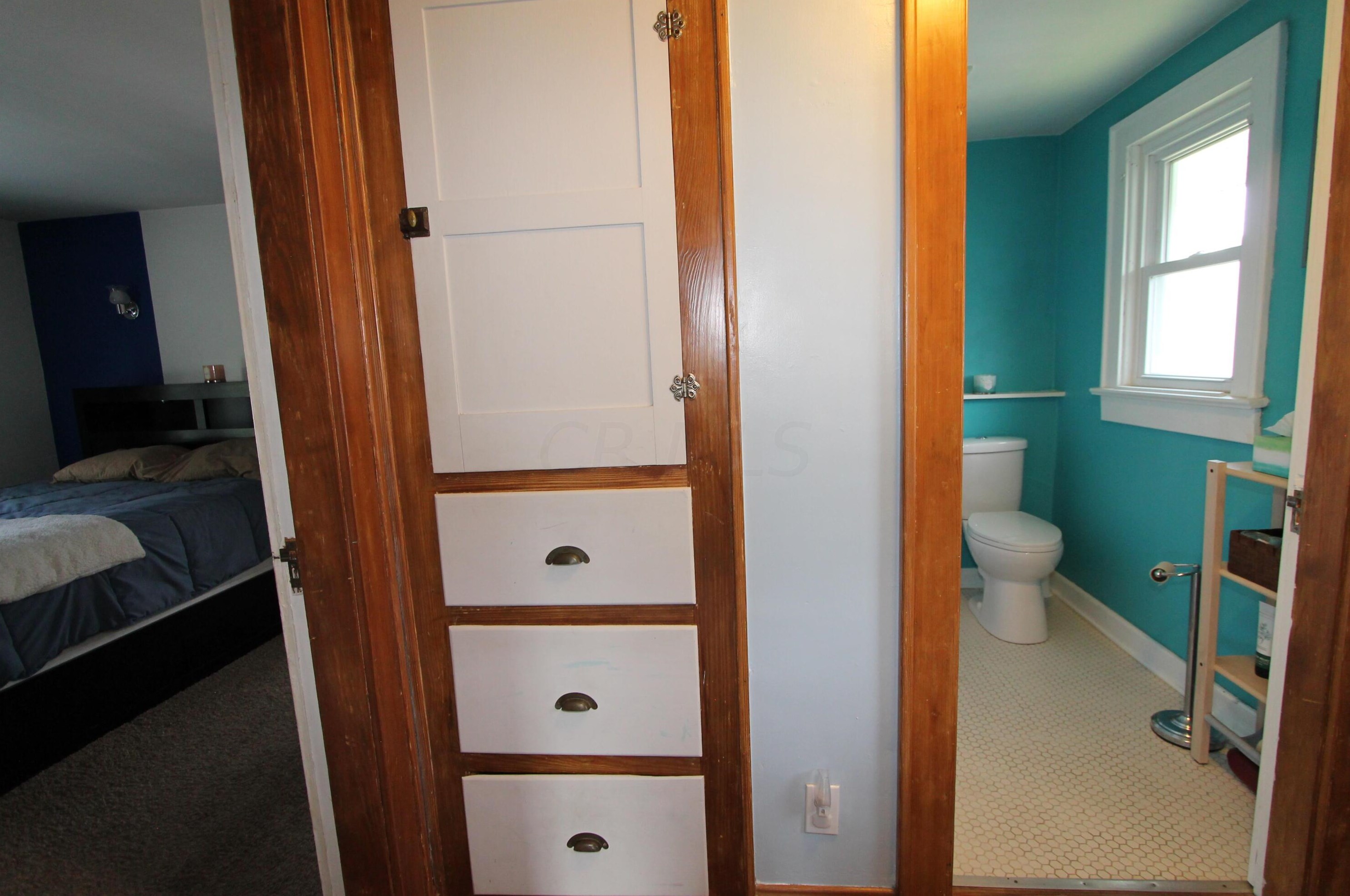 136 Longview Ave, Columbus OH 43224-3922 exterior