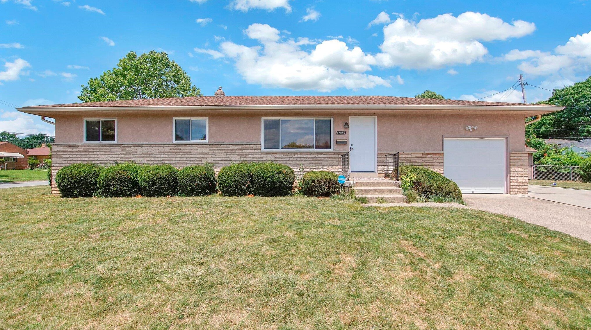 4200 Colby Ave, Columbus, OH 43227-2055