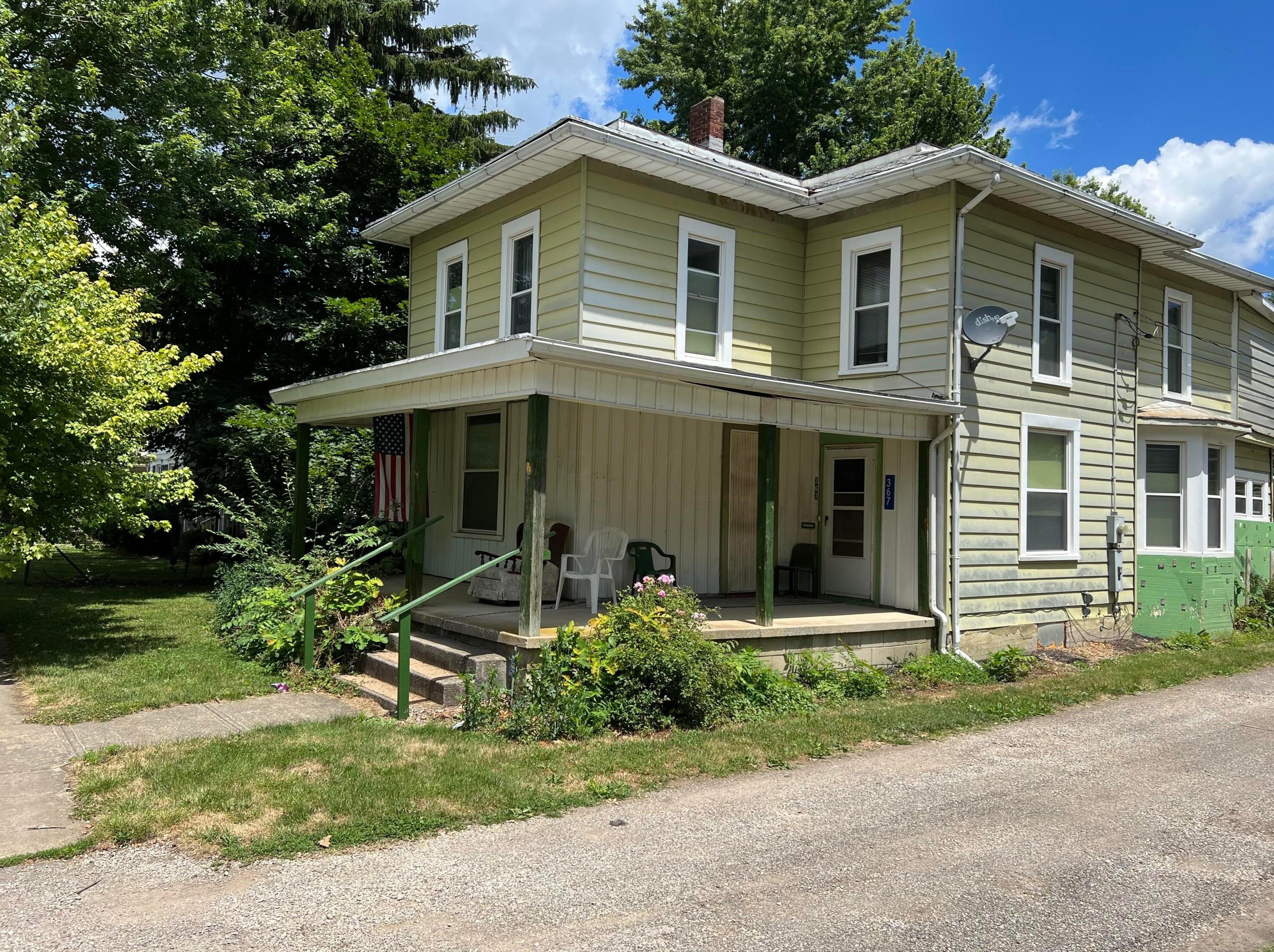367 N Market St, Sugar Grove Lake, OH 44833