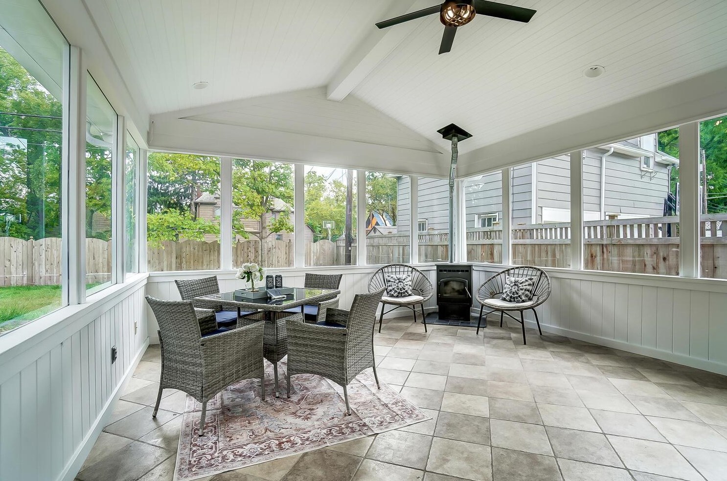 200 Chesterfield Rd, Columbus OH  43209-1244 exterior