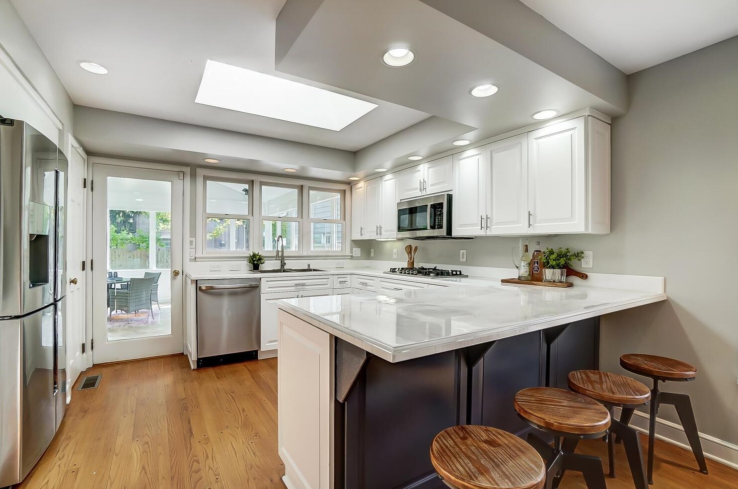 200 Chesterfield Rd, Columbus OH  43209-1244 exterior