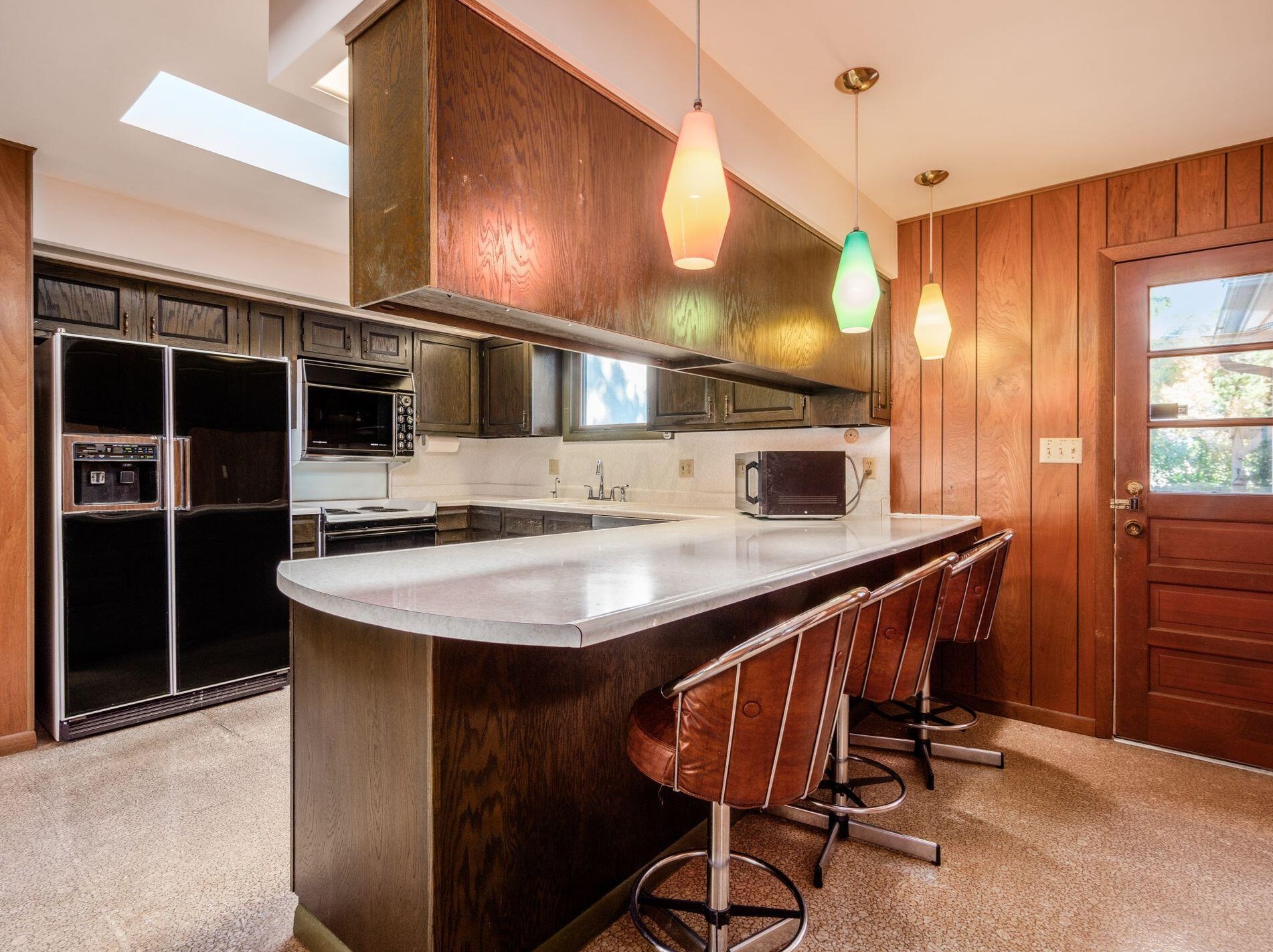 1316 Norwell Dr, Columbus OH 43220-3956 exterior