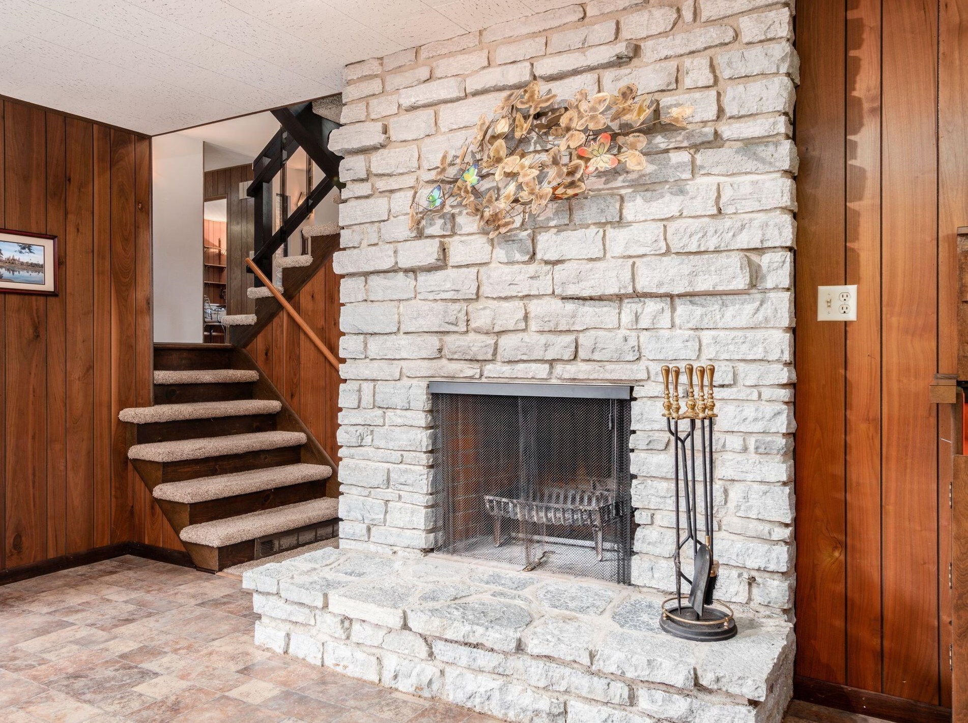 1316 Norwell Dr, Columbus OH 43220-3956 exterior