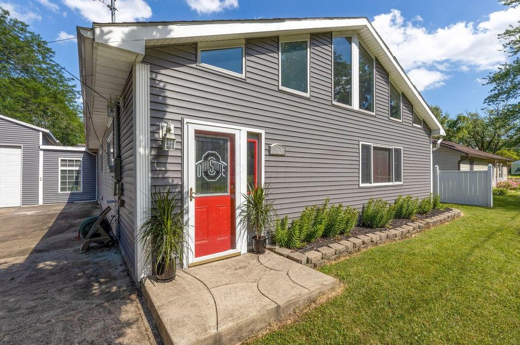 13636 Laurel Rd, Thornville, OH 43076-9140