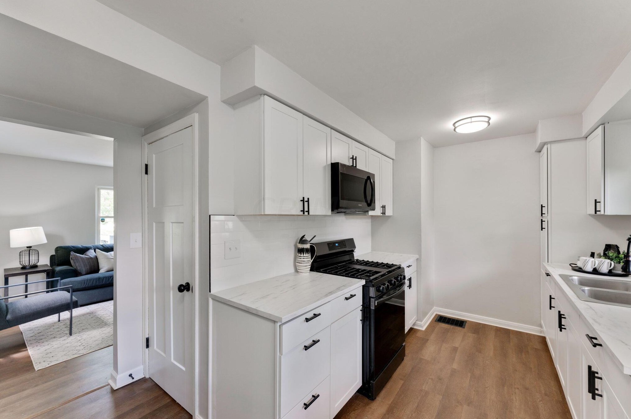 3086 Karl Rd, Columbus OH  43224-4126 exterior