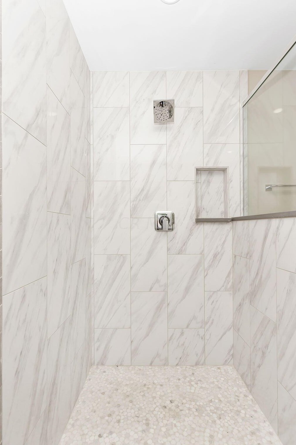 1025 Blind Brook Dr, Columbus OH  43235-1200 exterior