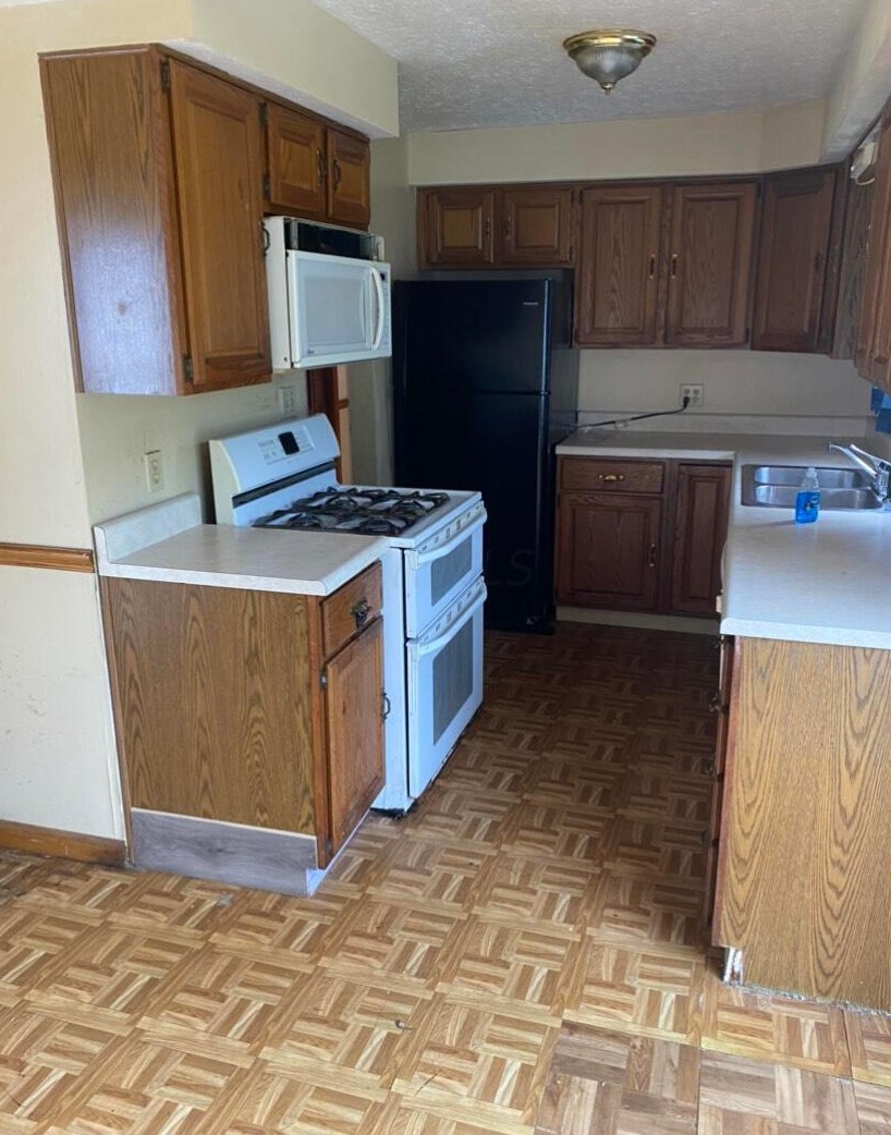 2533 Hamilton Ave, Columbus, OH 43211
