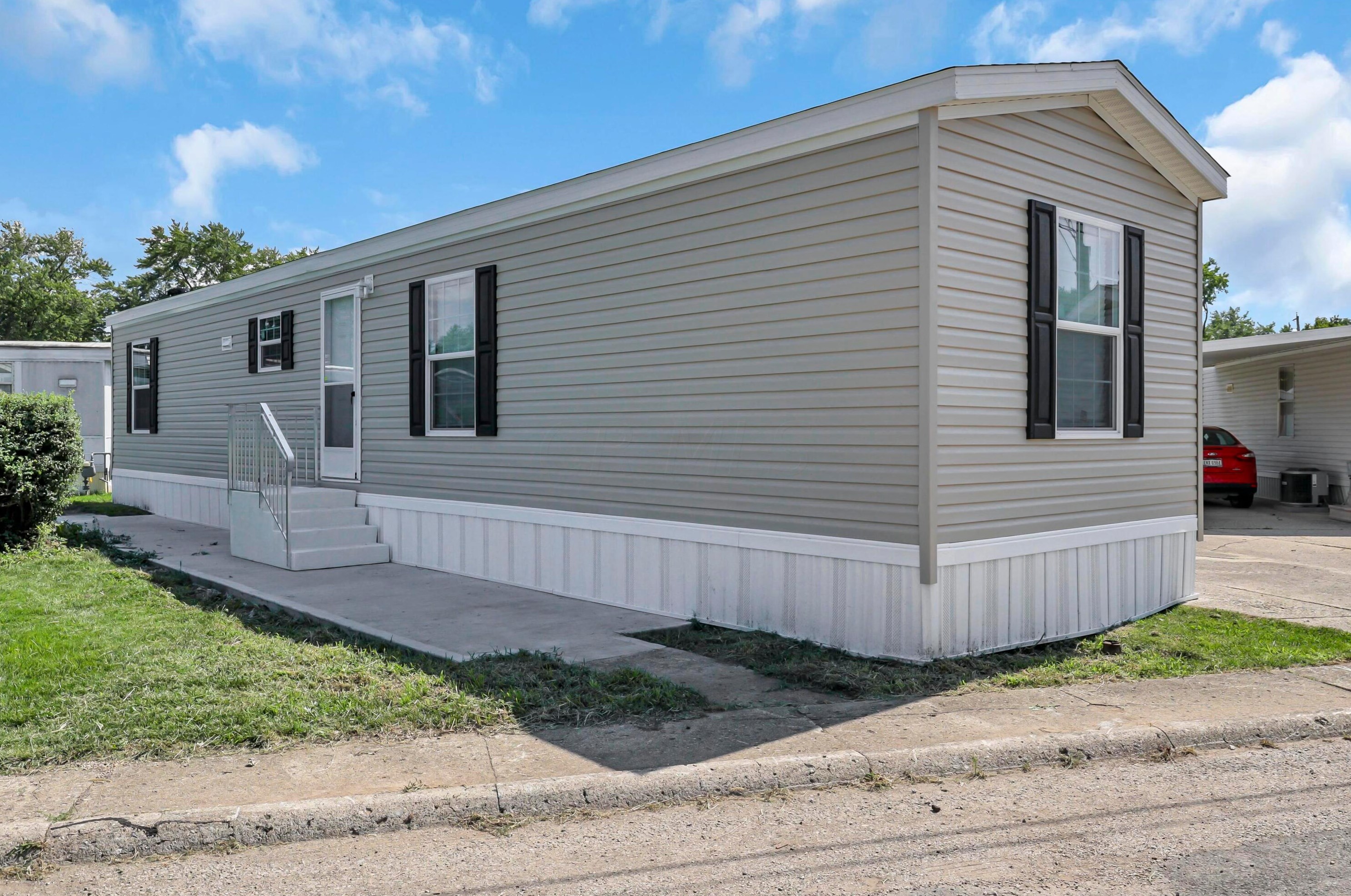 795 Janice Pkwy, Columbus OH 43223-2625 exterior