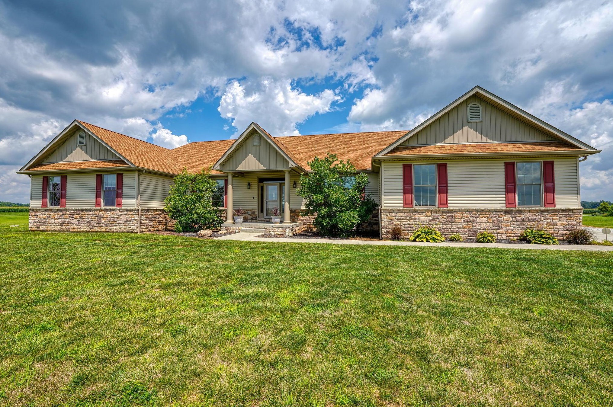 6548 Basil Western Nw Rd, Carroll, OH 43112