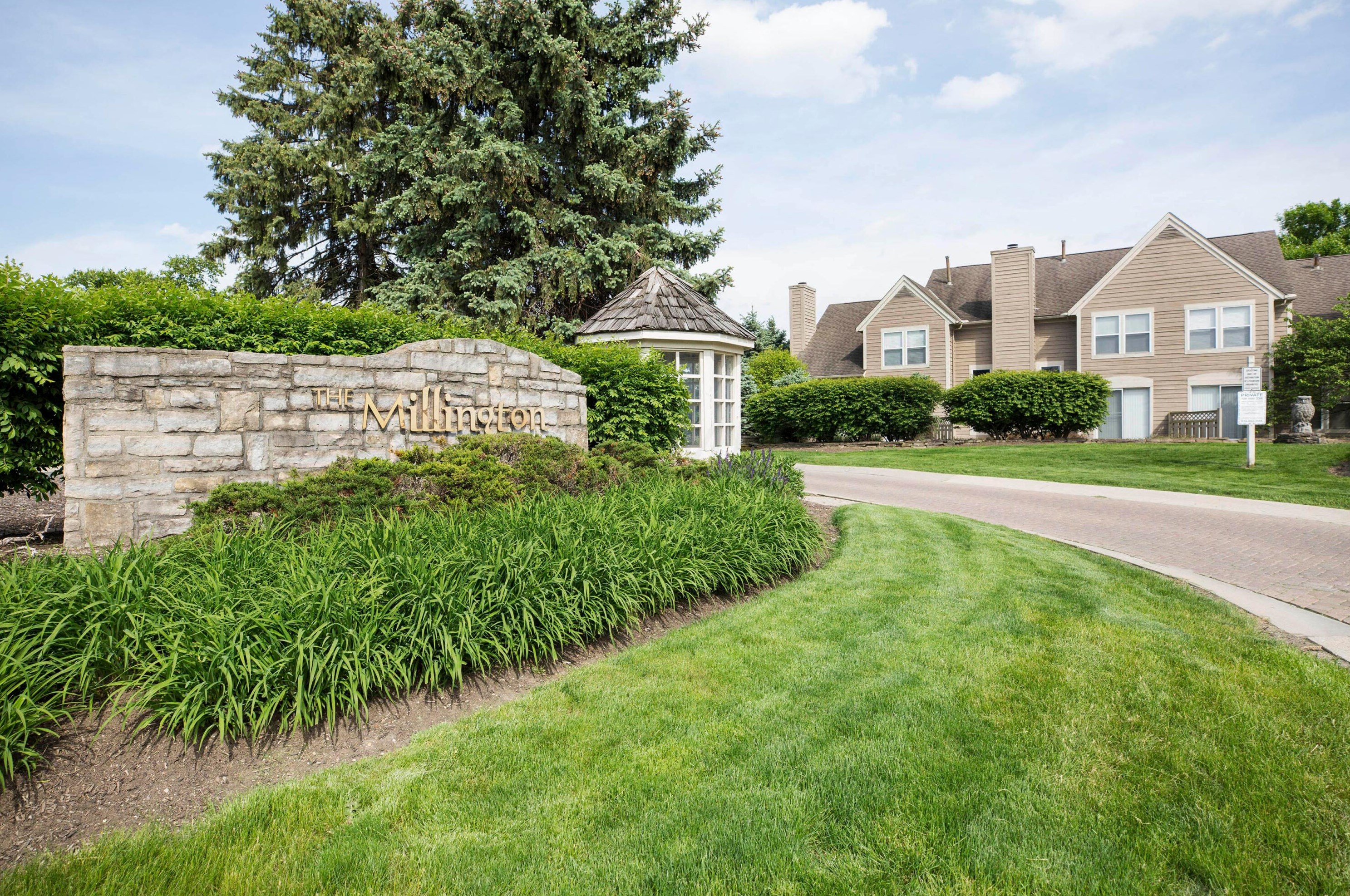 3611 Hilliard Station Rd, Hilliard, OH 43026
