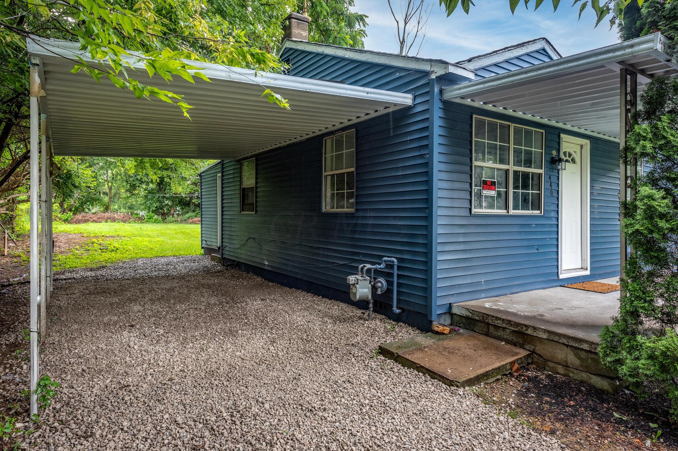 440 Basswood Rd, Columbus, OH 43207-3942