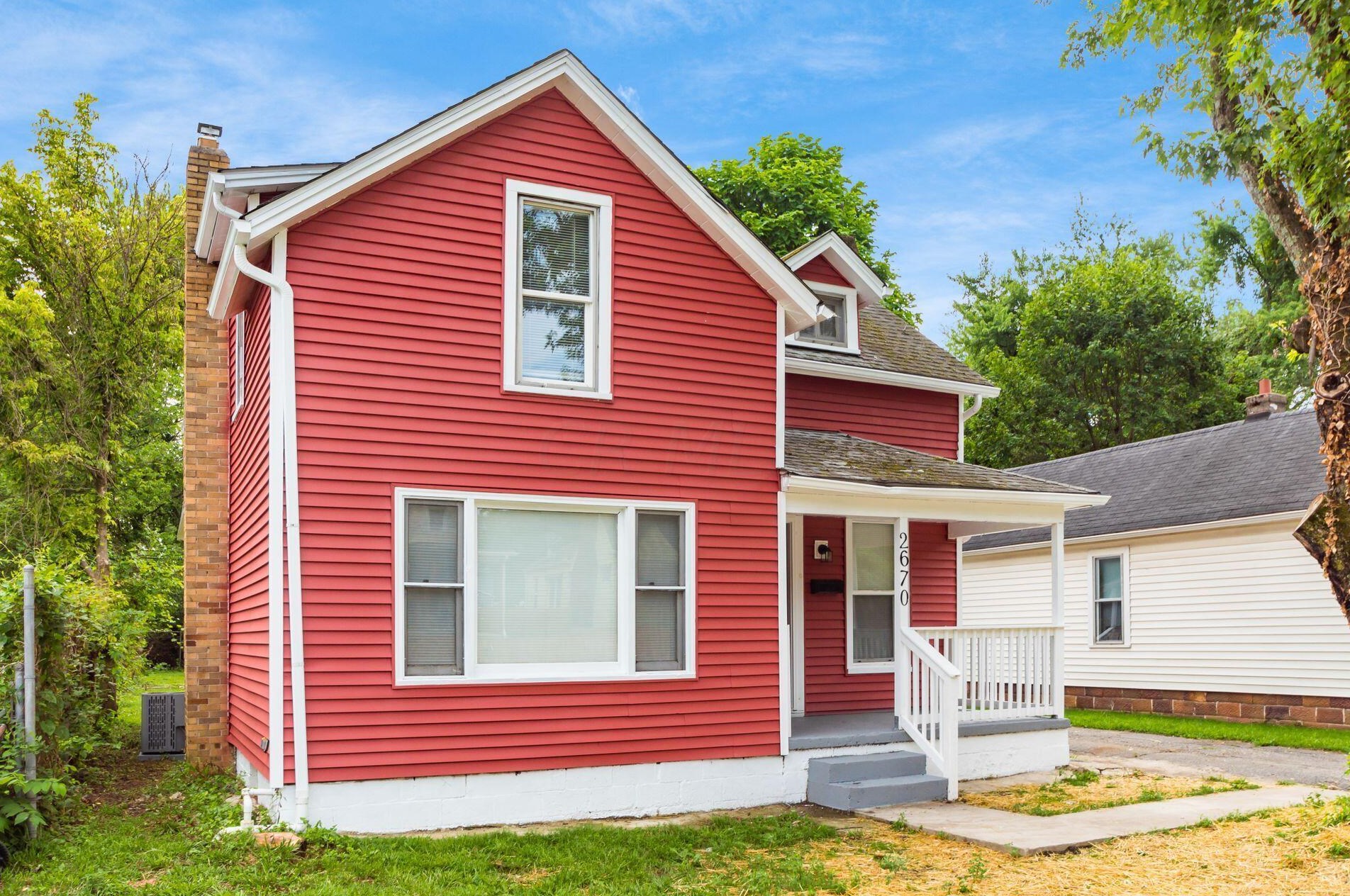 2670 Perdue Ave, Columbus, OH 43211-3719
