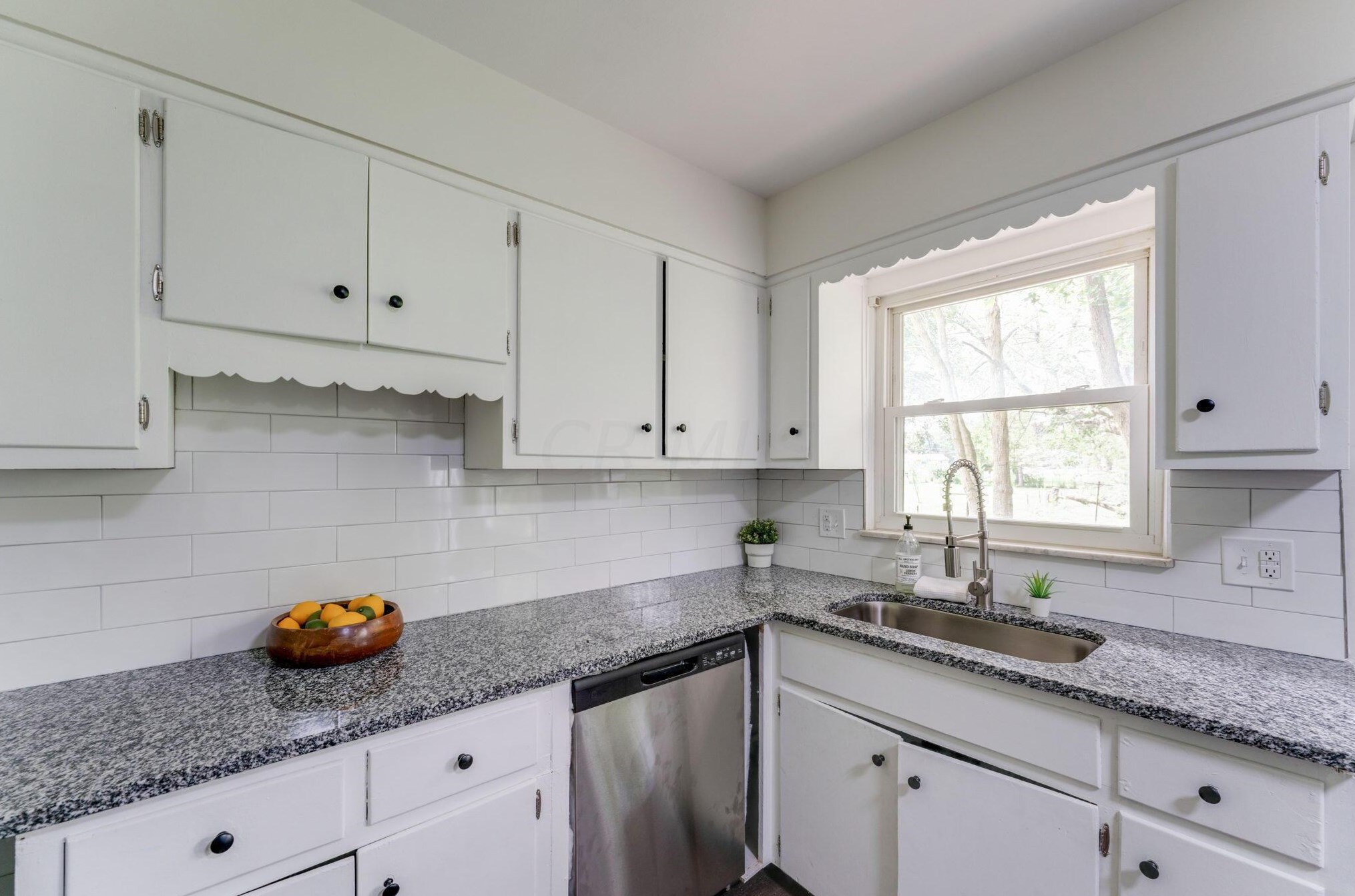 399 Garden Heights Ave, Columbus OH  43228-5305 exterior