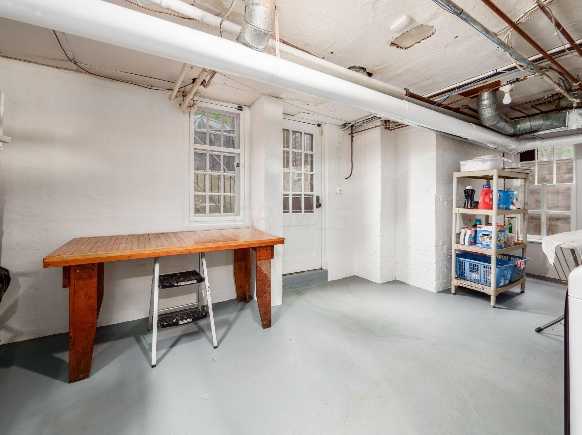 189 Parkview Ave, Columbus OH 43209-1676 exterior