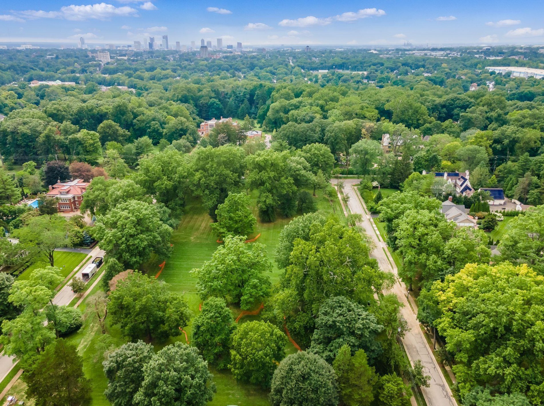 189 Parkview Ave, Columbus OH 43209-1676 exterior