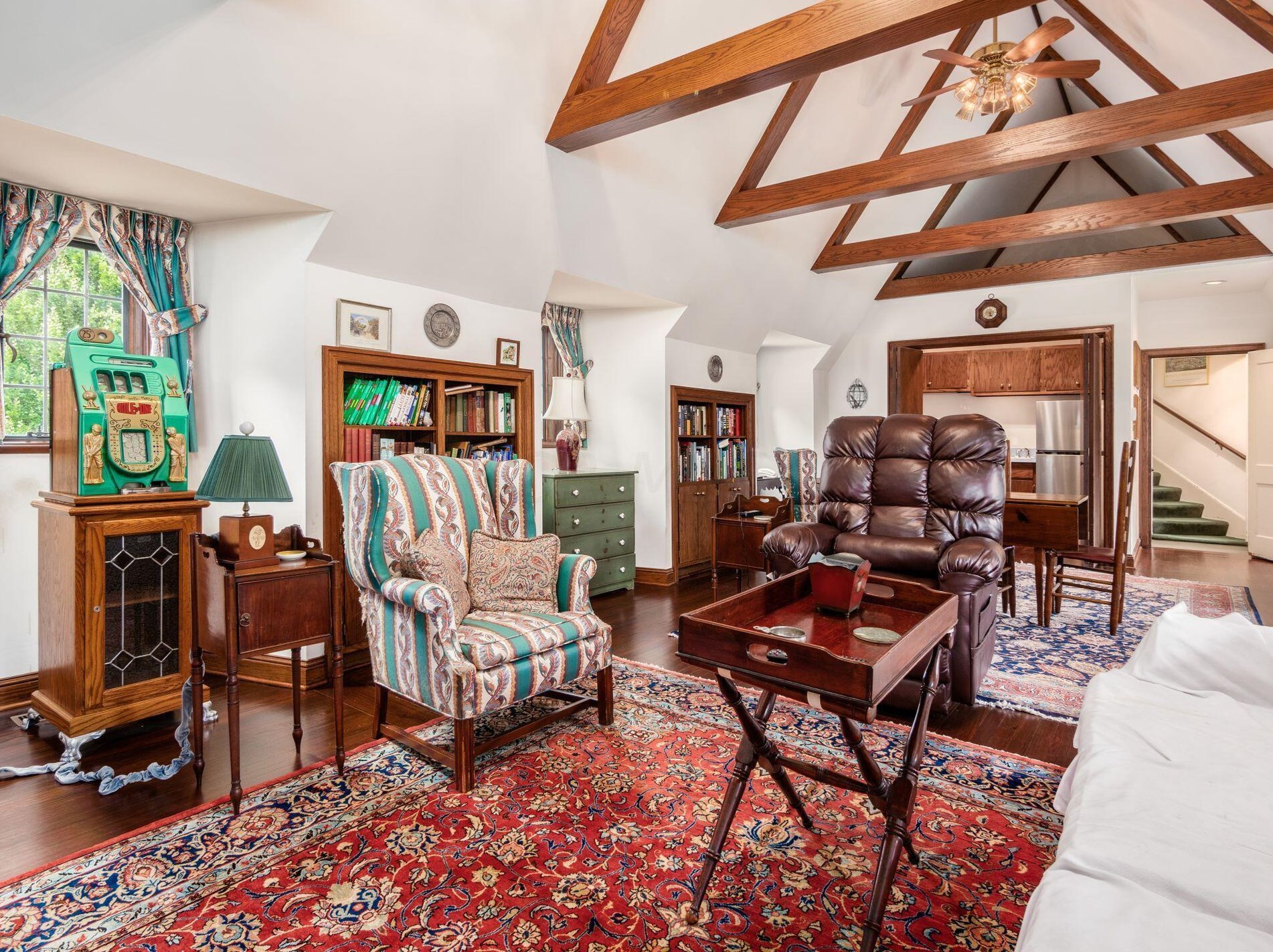 189 Parkview Ave, Columbus OH 43209-1676 exterior