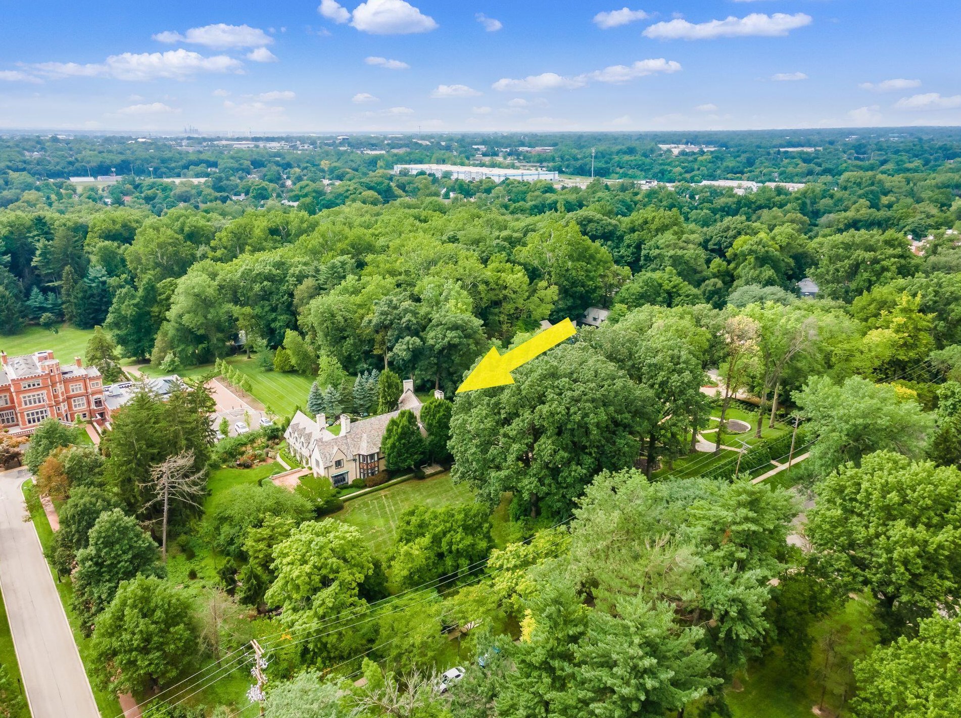 189 Parkview Ave, Columbus OH 43209-1676 exterior