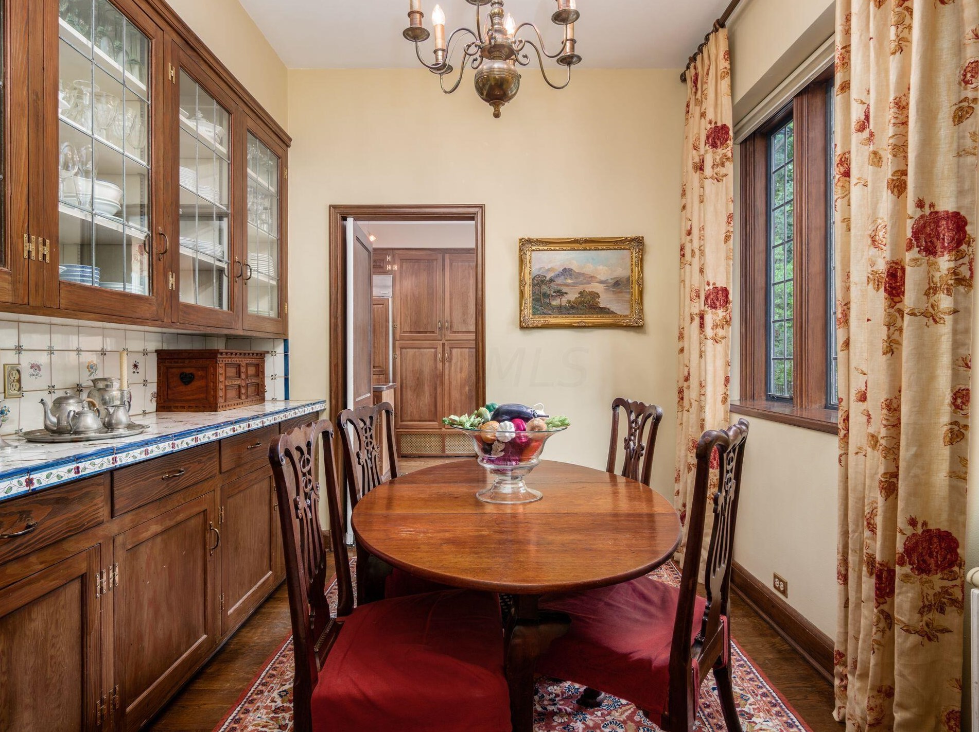 189 Parkview Ave, Columbus OH 43209-1676 exterior