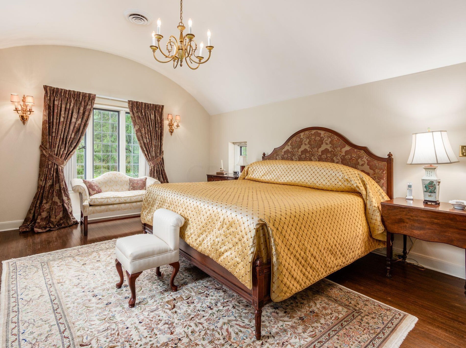 189 Parkview Ave, Columbus OH 43209-1676 exterior