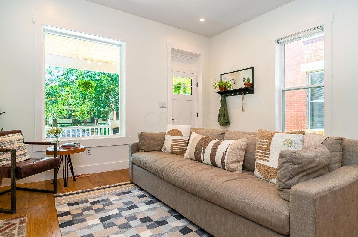 308 Deshler Ave, Columbus OH  43206-2710 exterior