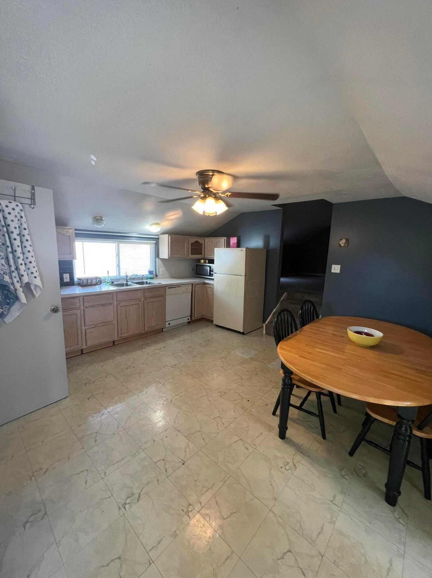 232 5 Ave, Lancaster OH 43130-3141 exterior