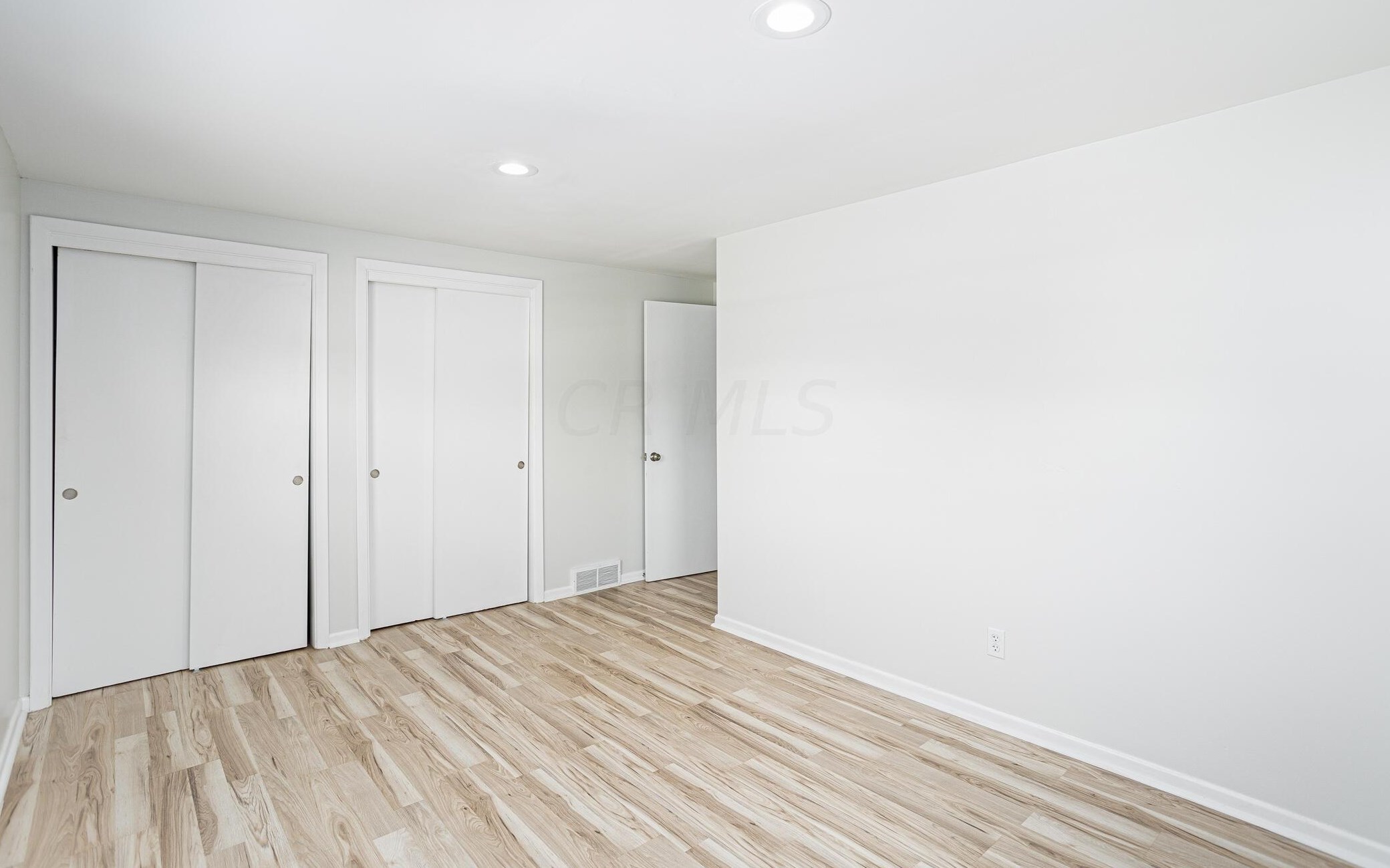 1283 Frebis Ave, Columbus OH  43206-3716 exterior