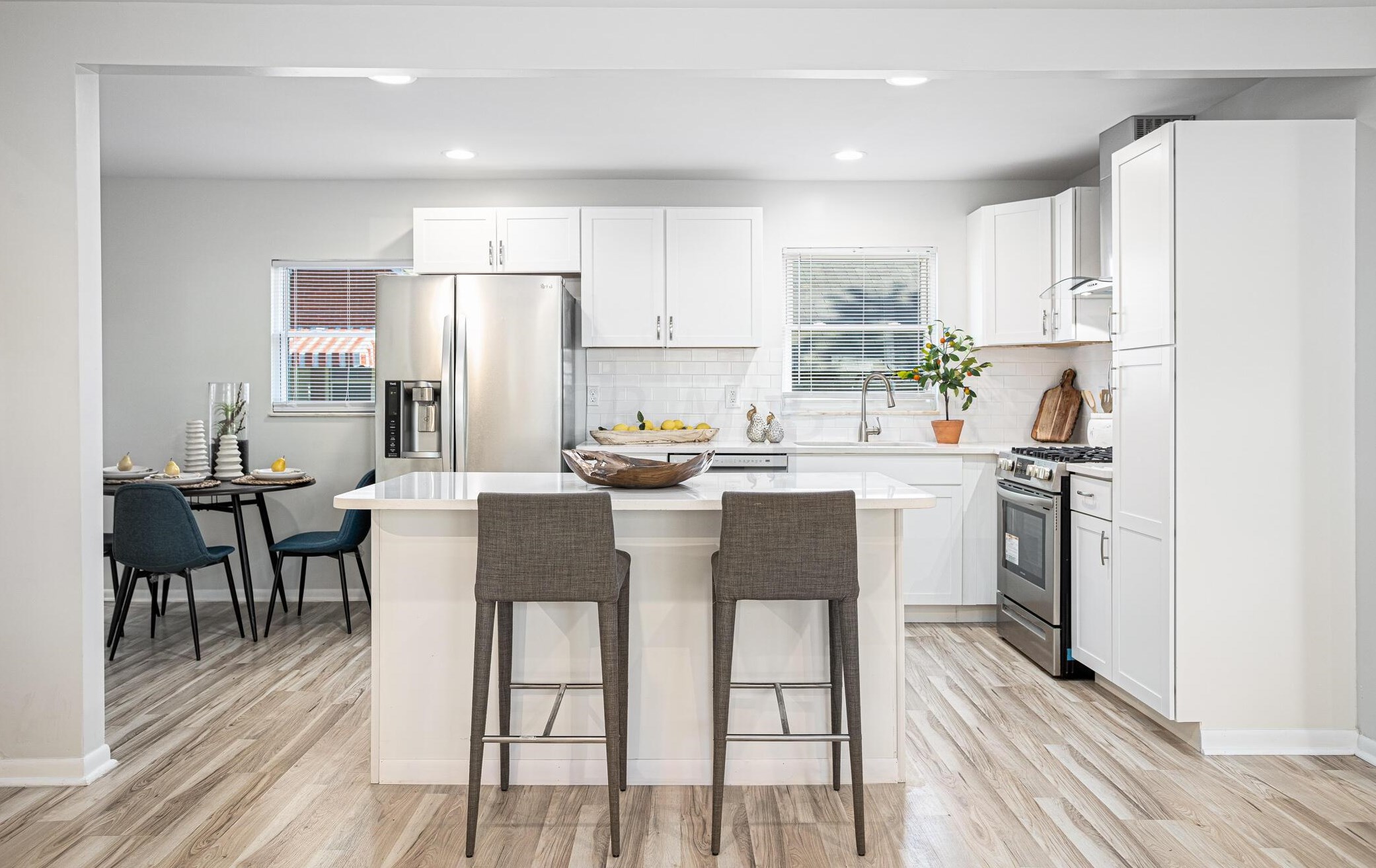 1283 Frebis Ave, Columbus OH  43206-3716 exterior