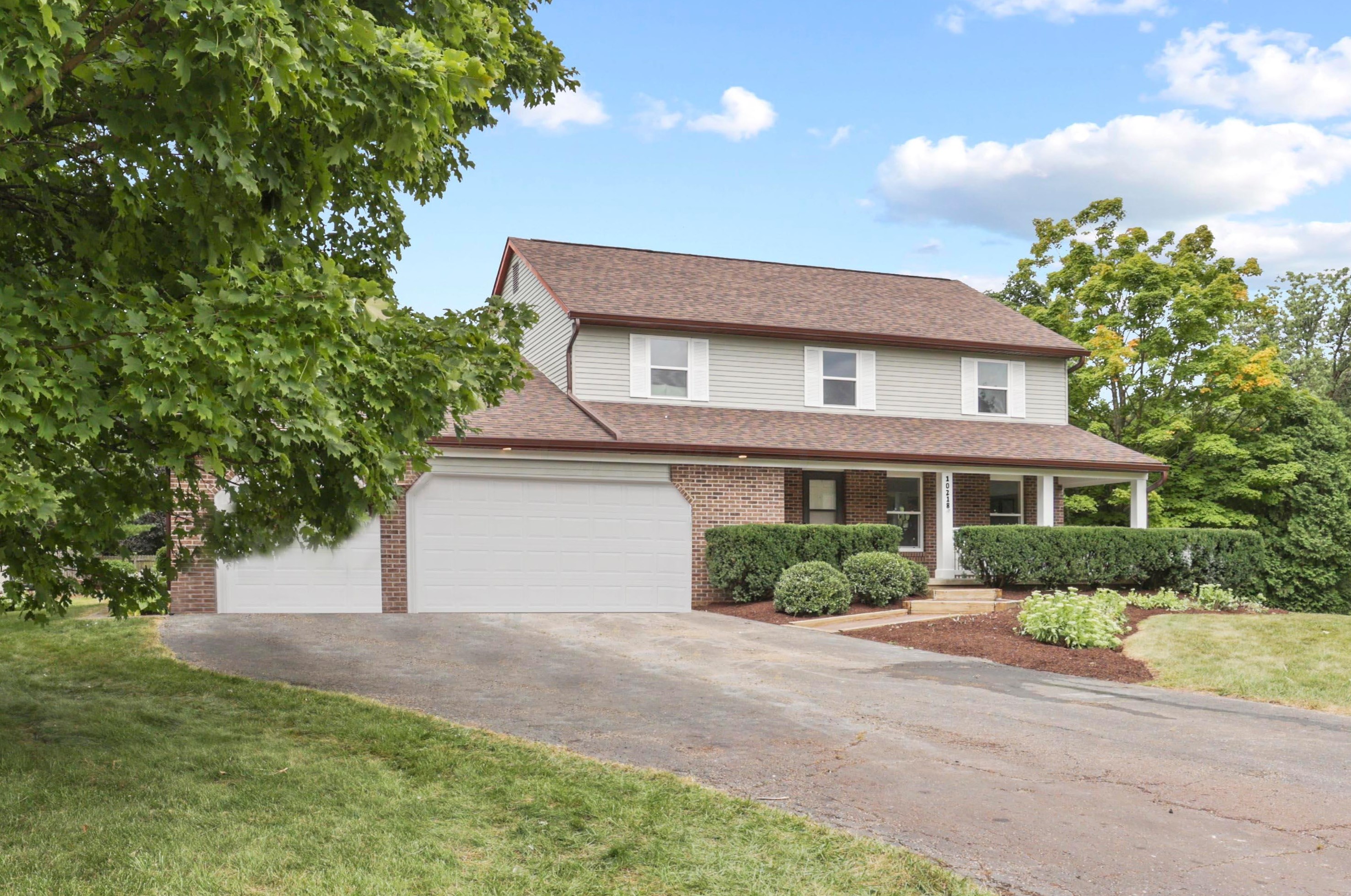 10218 Dorchester Pl, Pickerington, OH 43147-9766
