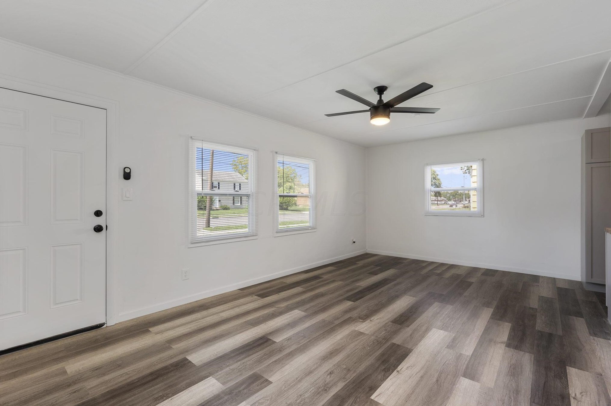 1022 James Rd, Columbus OH  43227-1072 exterior