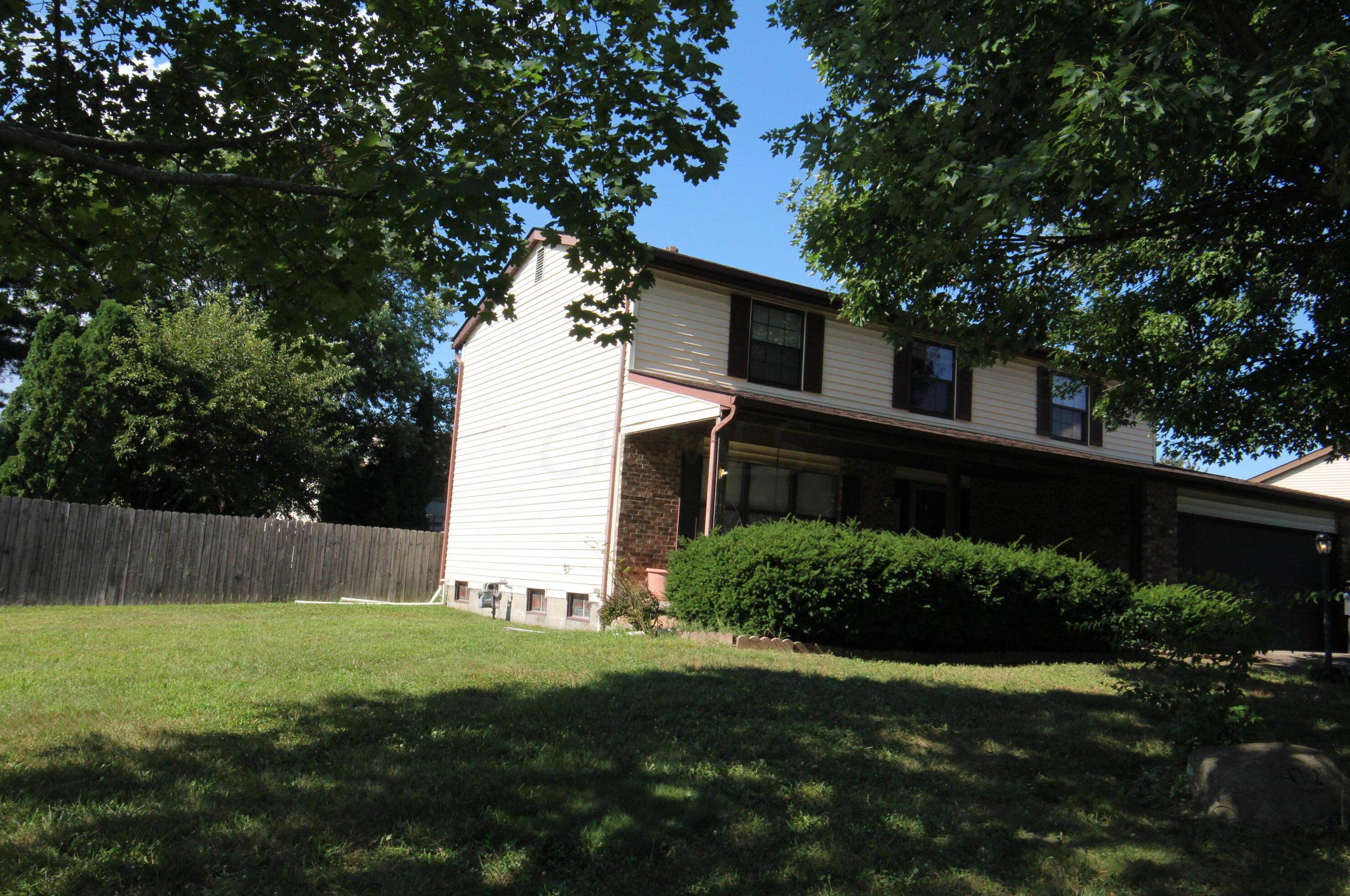 9722 Woodsfield Cir, Pickerington, OH 43147-8934